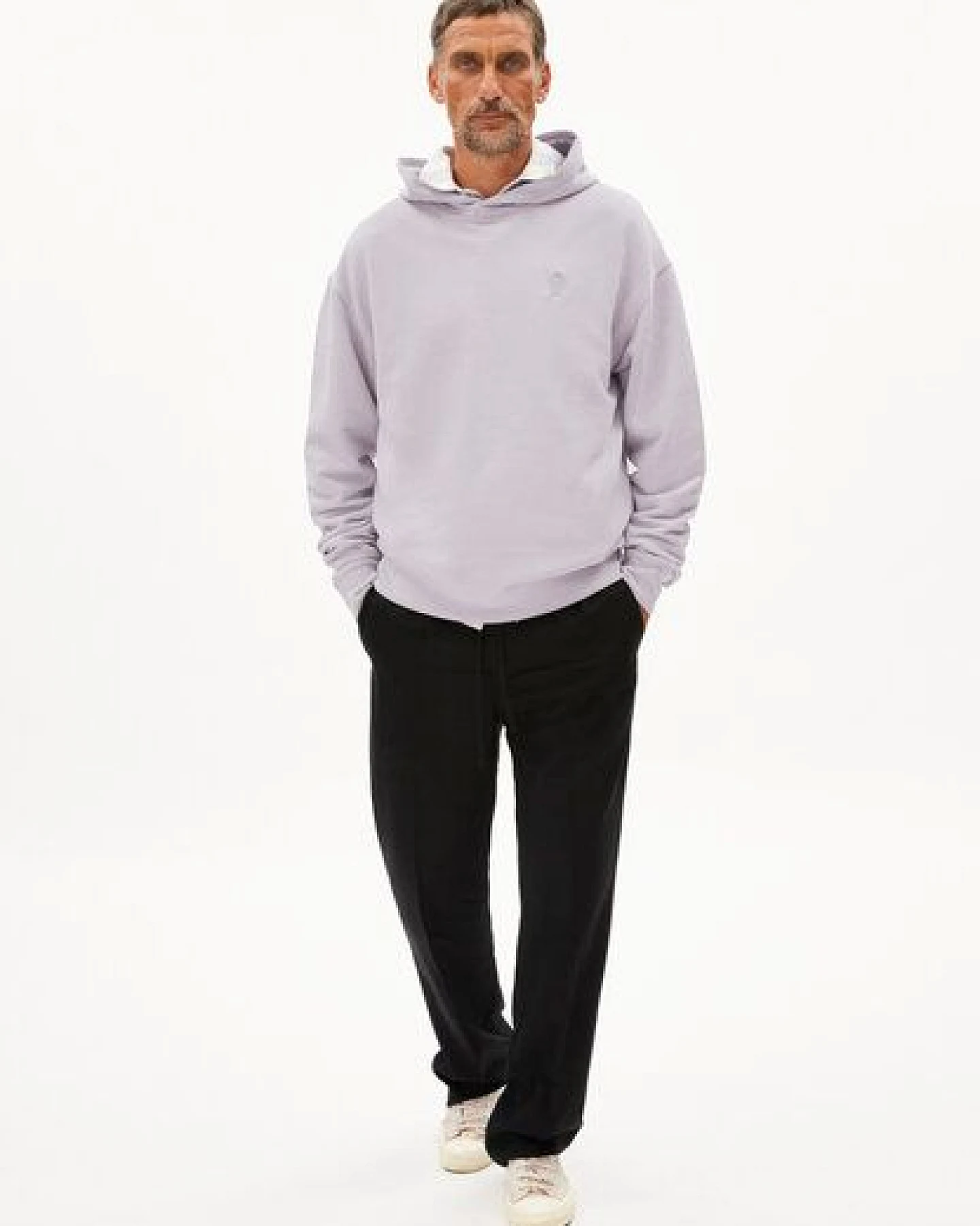 ARMEDANGELS EMAAL HOODIE GMT DYE Herren Sweatshirt aus Bio-Baumwolle – Ansicht 4