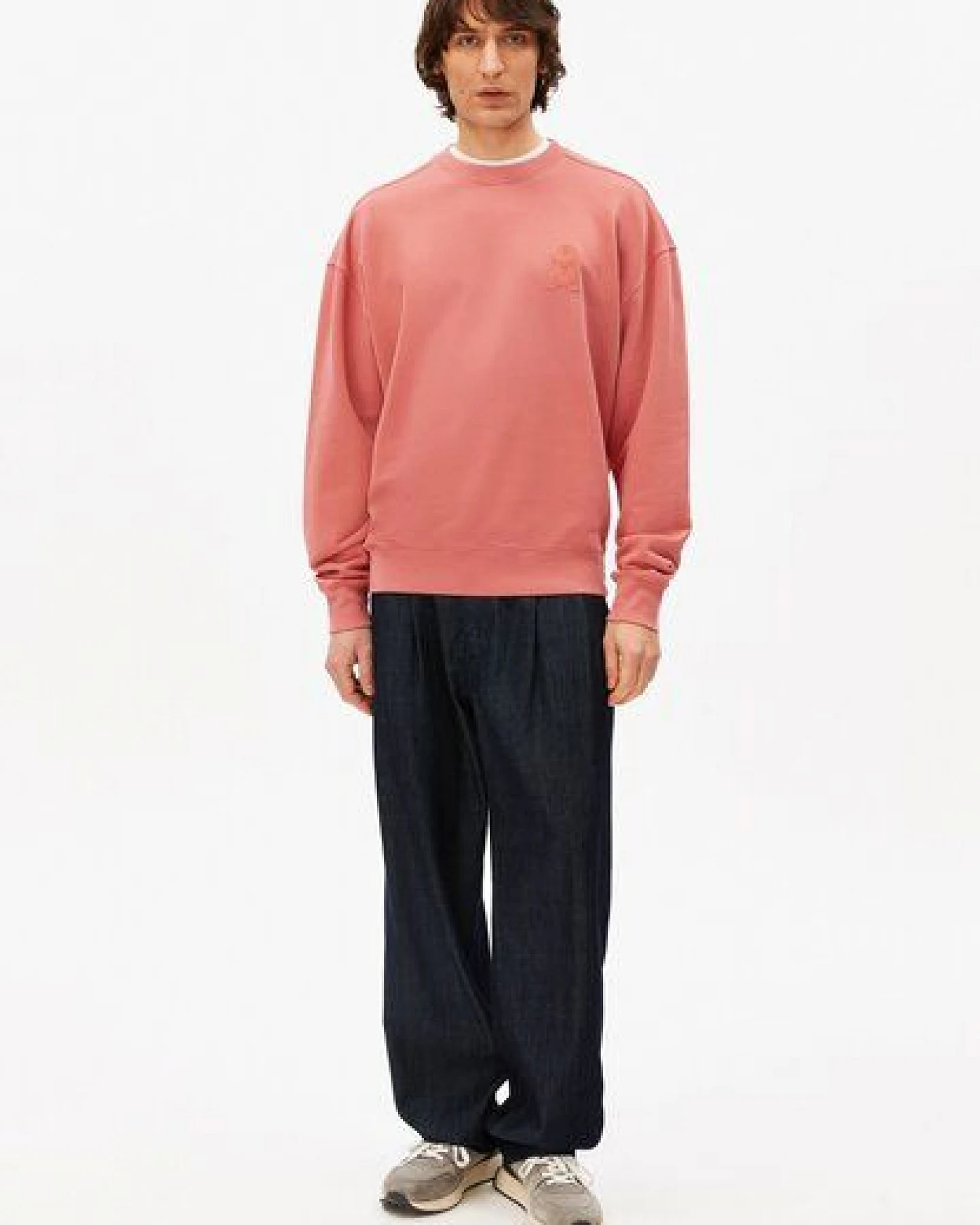ARMEDANGELS ICONIC Å GMT DYE Herren Pullover aus Bio-Baumwolle – Ansicht 4