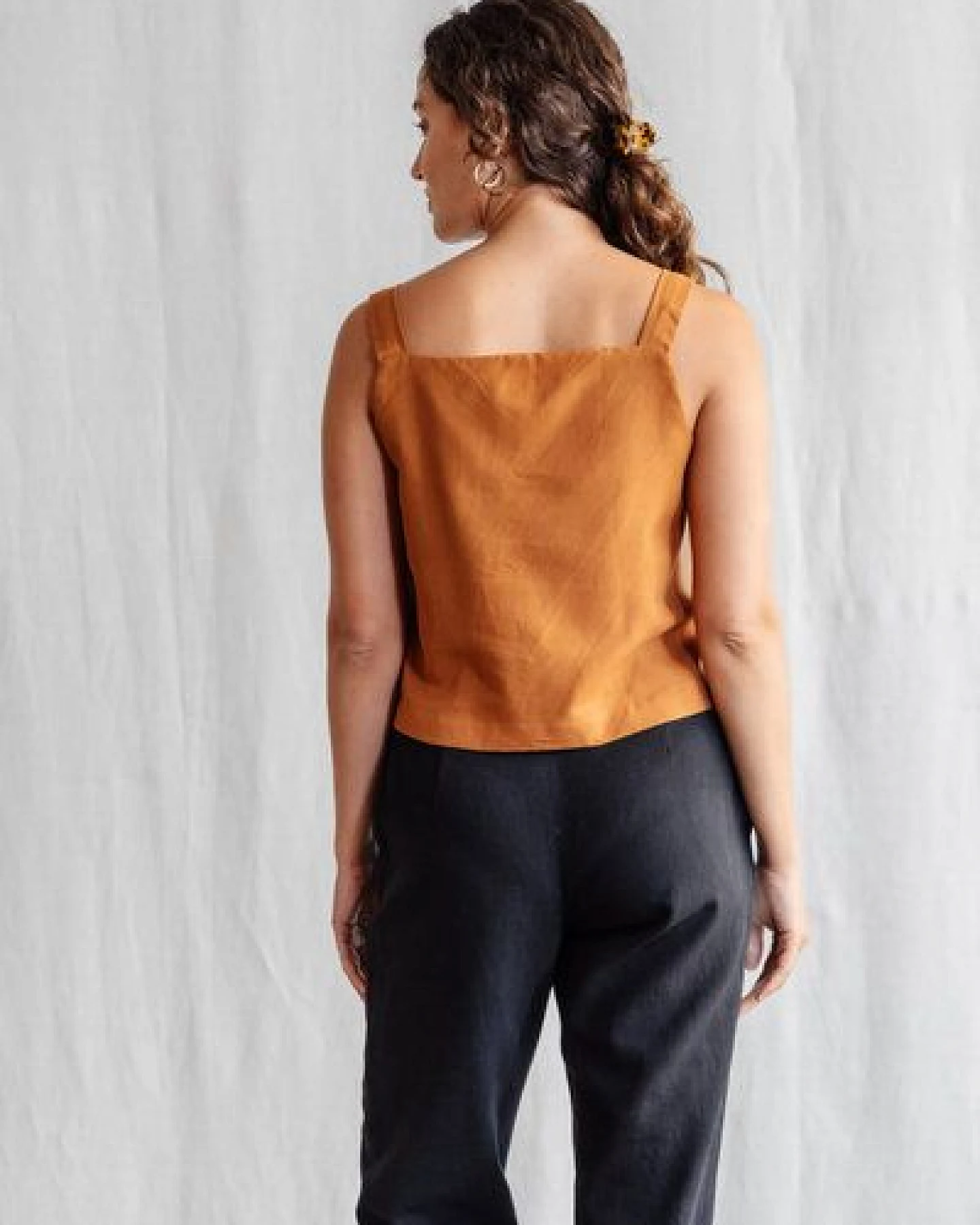 Jyoti - Fair Works Baumwoll Top Chira – Ansicht 2