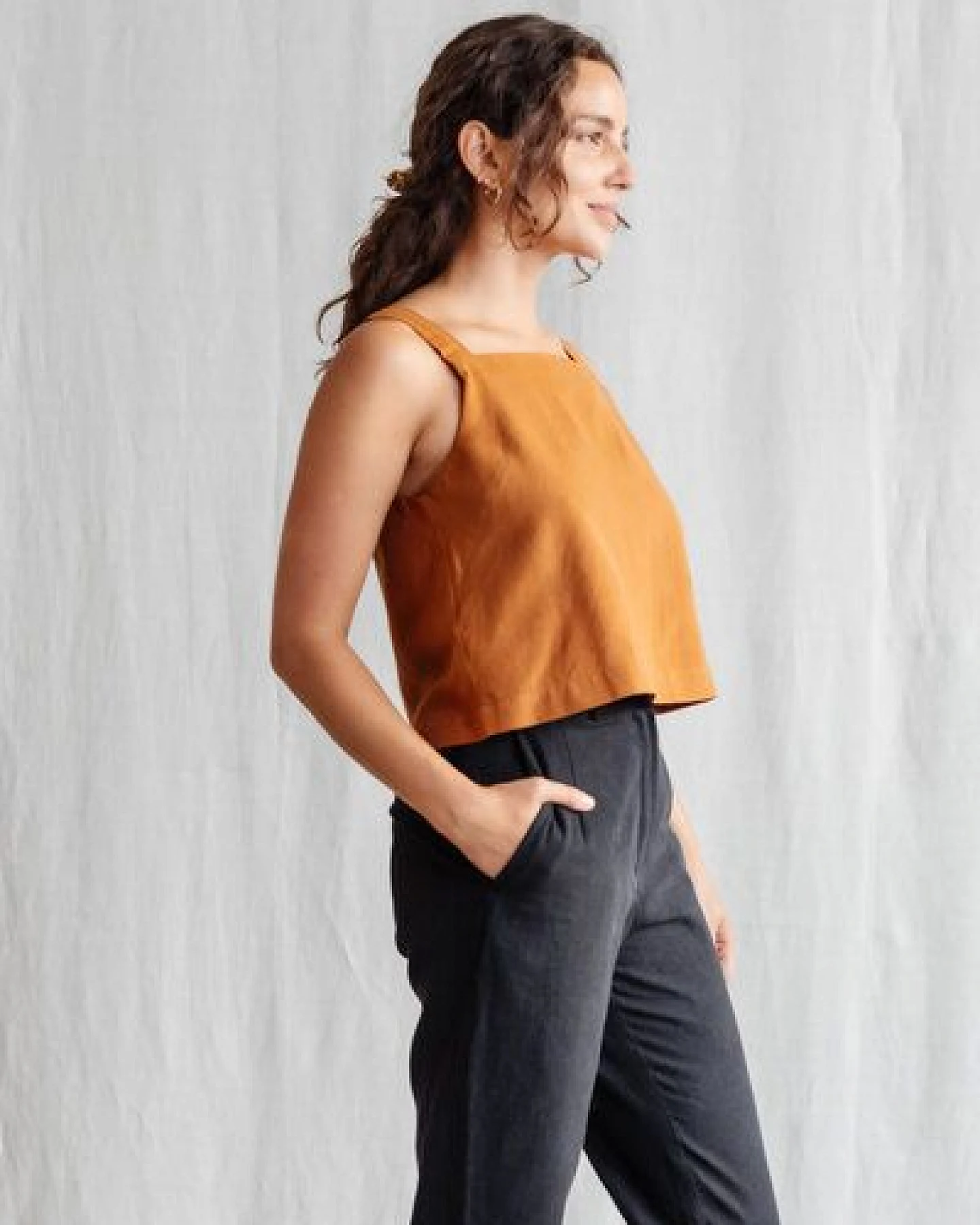 Jyoti - Fair Works Baumwoll Top Chira – Ansicht 3