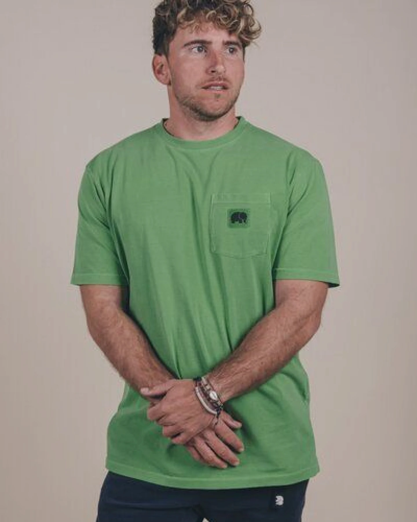 Trendsplant Menorca Pocket T-Shirt Meadow Green – Ansicht 2