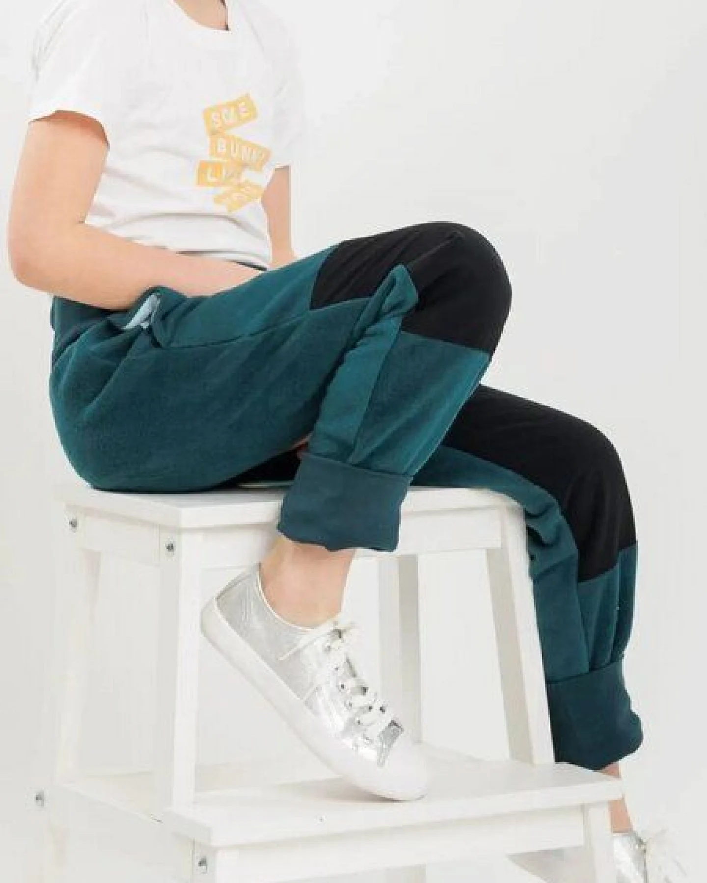 Babbily Verstellbare Fleece Hose mit robustem Knie - 100% Bio-Baumwolle – Ansicht 3