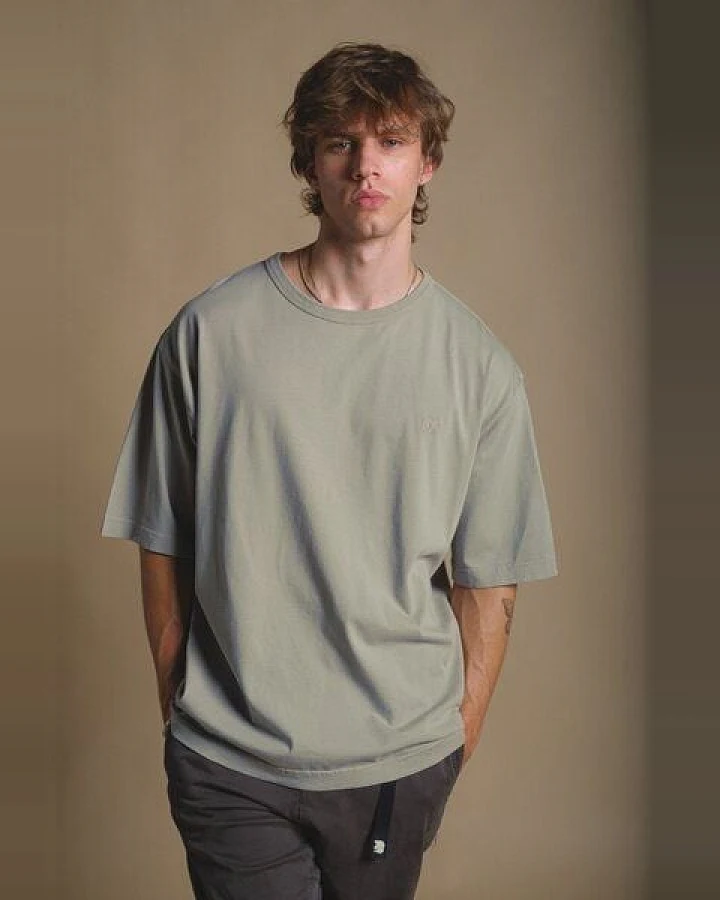 Trendsplant Essential Garment Heavyweight Oversized T-Shirt Dried Sage