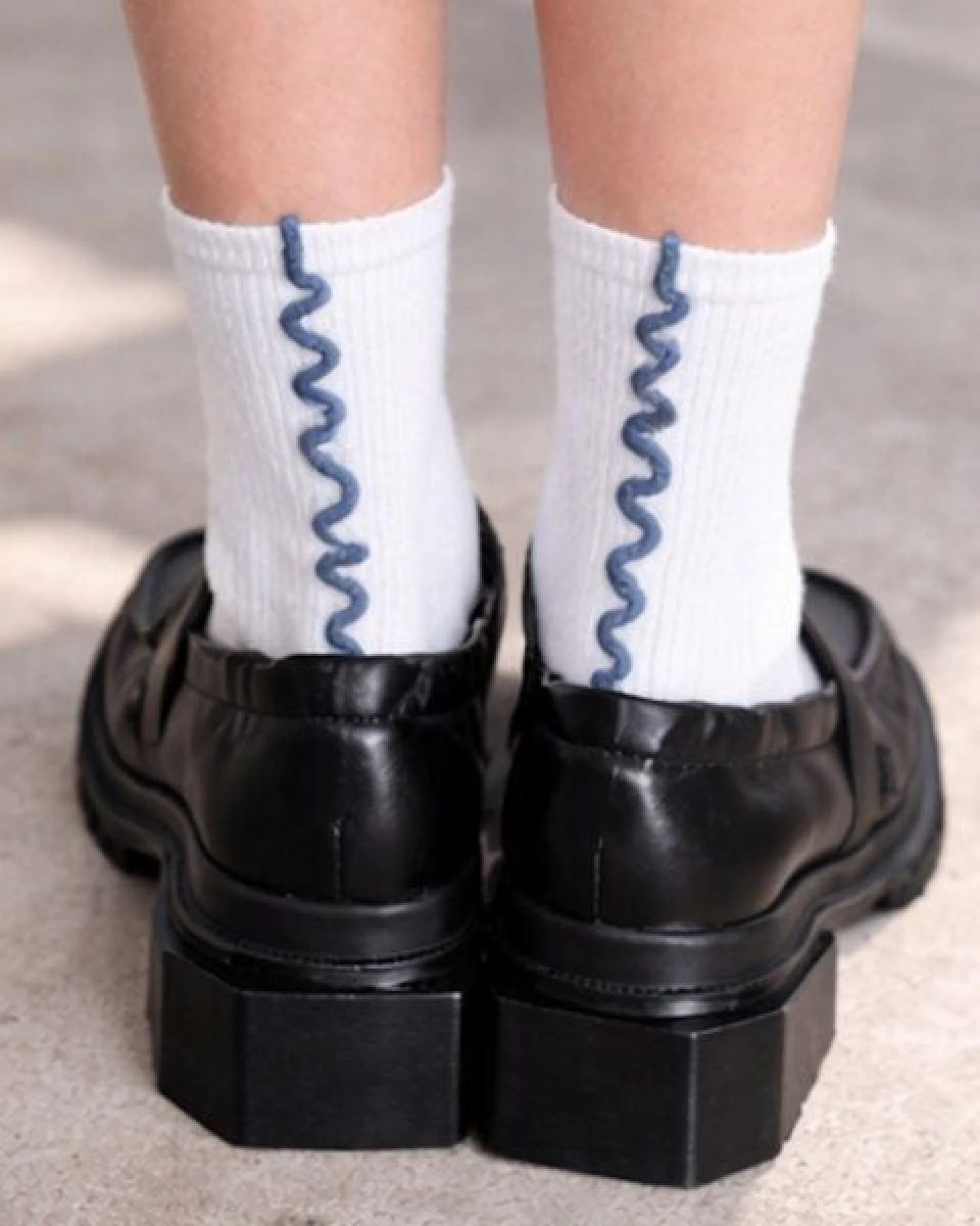 JAN N JUNE Overlock SOCKS – Ansicht 2