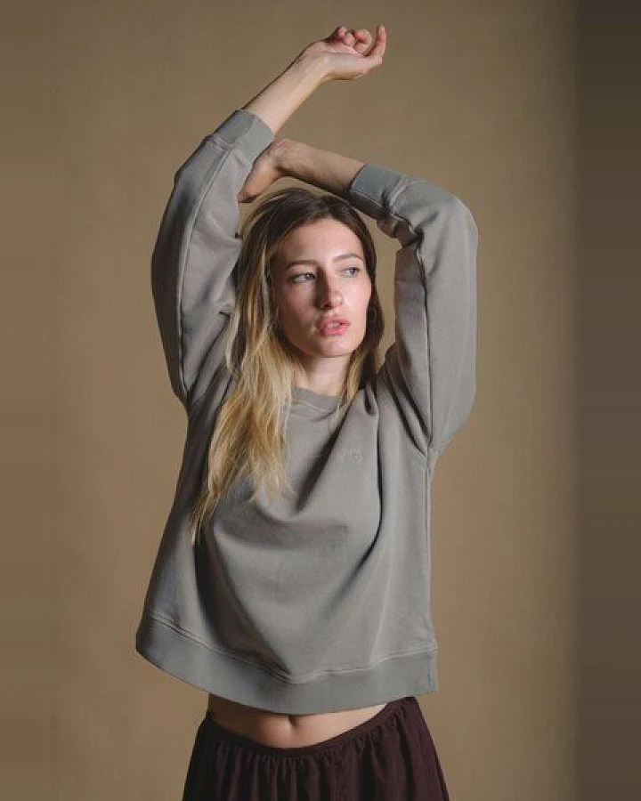 Trendsplant Women's Essential Garment Heavyweight Oversized Sweatshirt Dried Sage