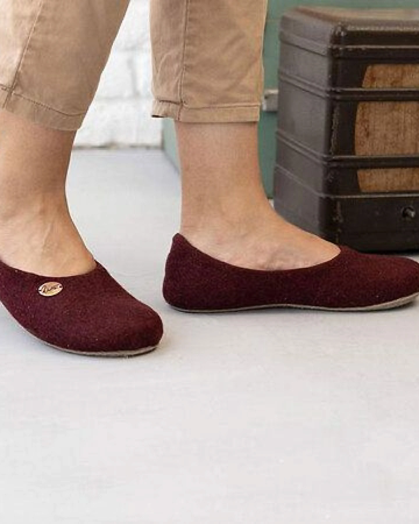 WoolFit Ballerina Hausschuhe mit vegetabiler Ledersohle und Filzeinlage – Ansicht 4