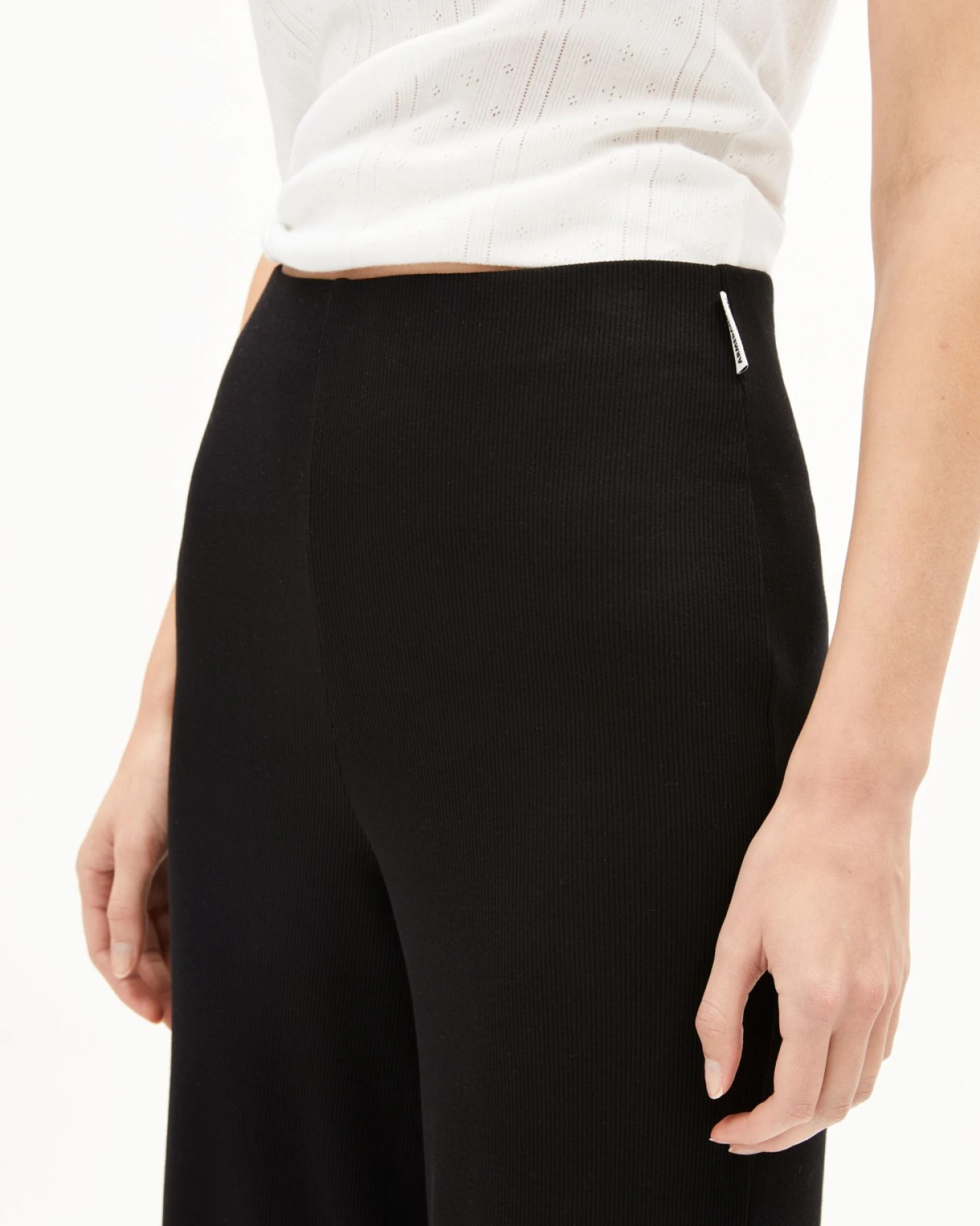 Hose Nianaa Schwarz – Ansicht 4