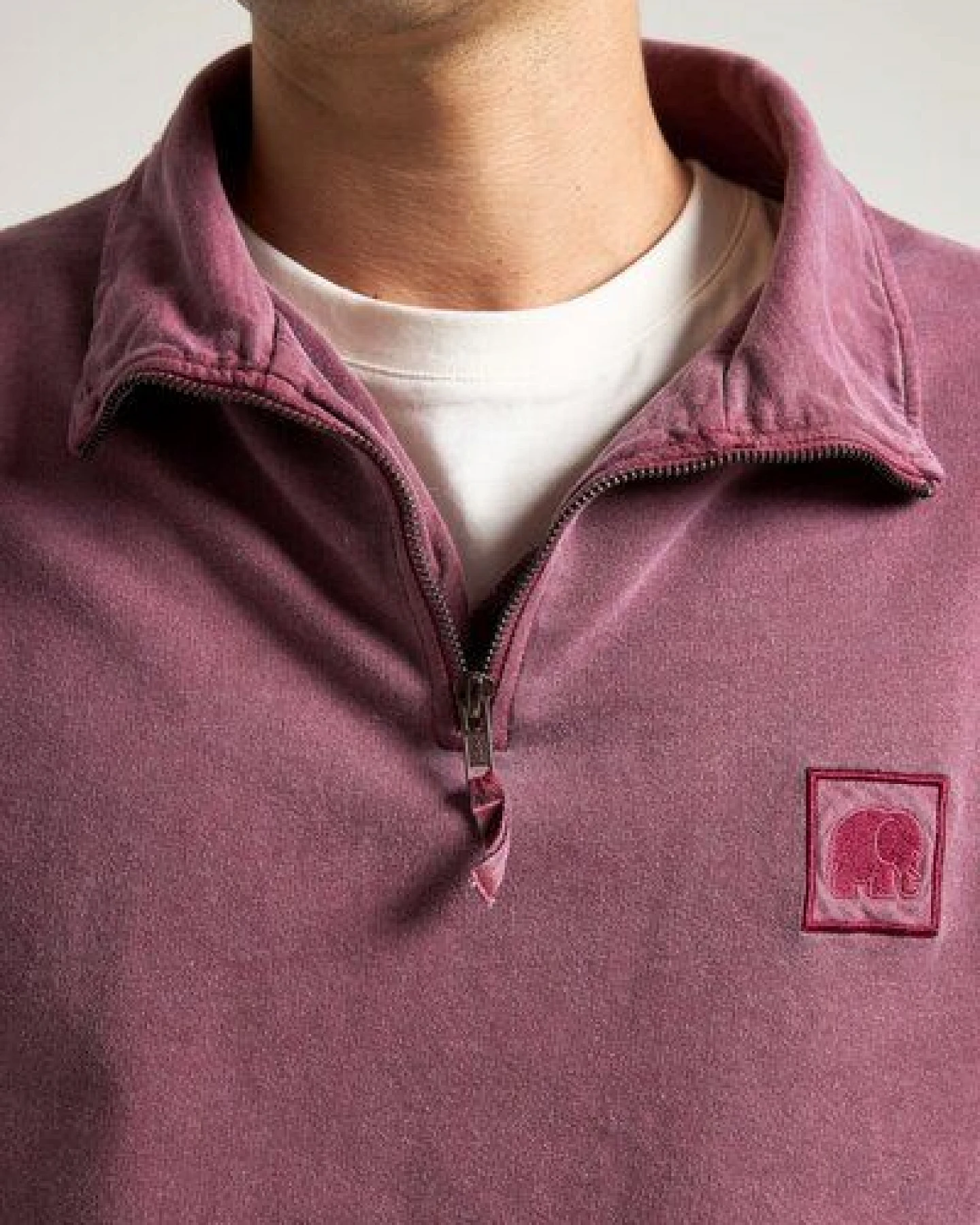 Trendsplant Sauce Pigment Dyed Quarter Zip Sweatshirt Garnacha Red – Ansicht 3