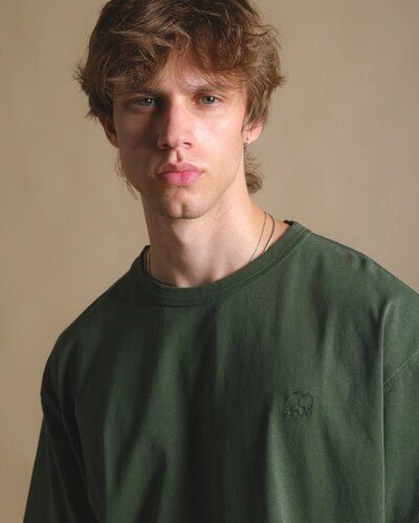 Trendsplant Essential Garment Heavyweight Oversized T-Shirt Kombu Green – Ansicht 4