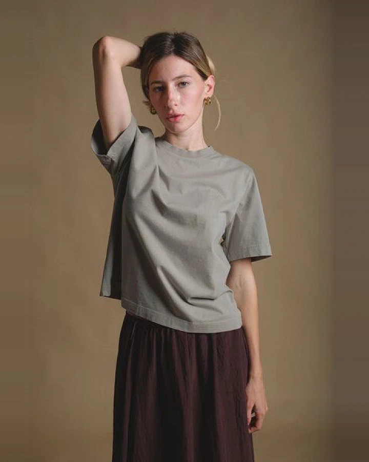 Trendsplant Women's Essential Garment T-Shirt Dried Sage