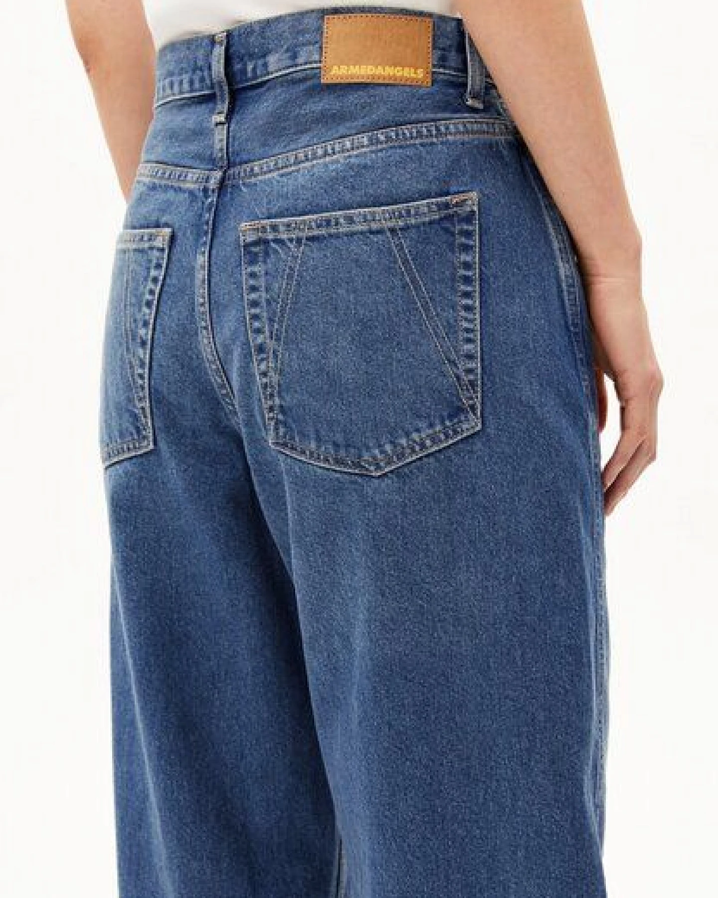ARMEDANGELS BAARLY BARREL Damen Barrel Jeans recycelte Baumwolle – Ansicht 3