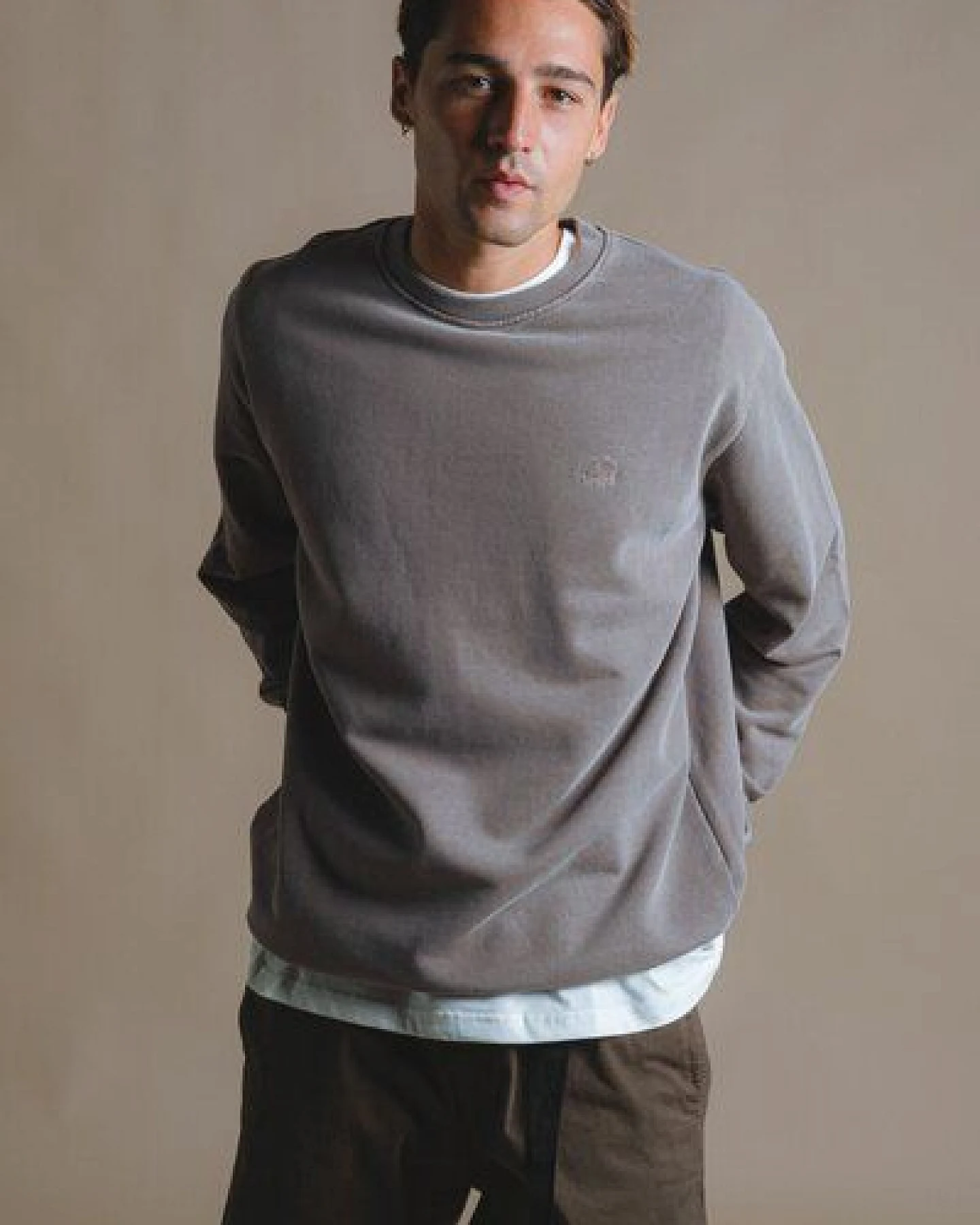 Trendsplant Essential Pigment Heavyweight Sweatshirt Stone Gray – Ansicht 2