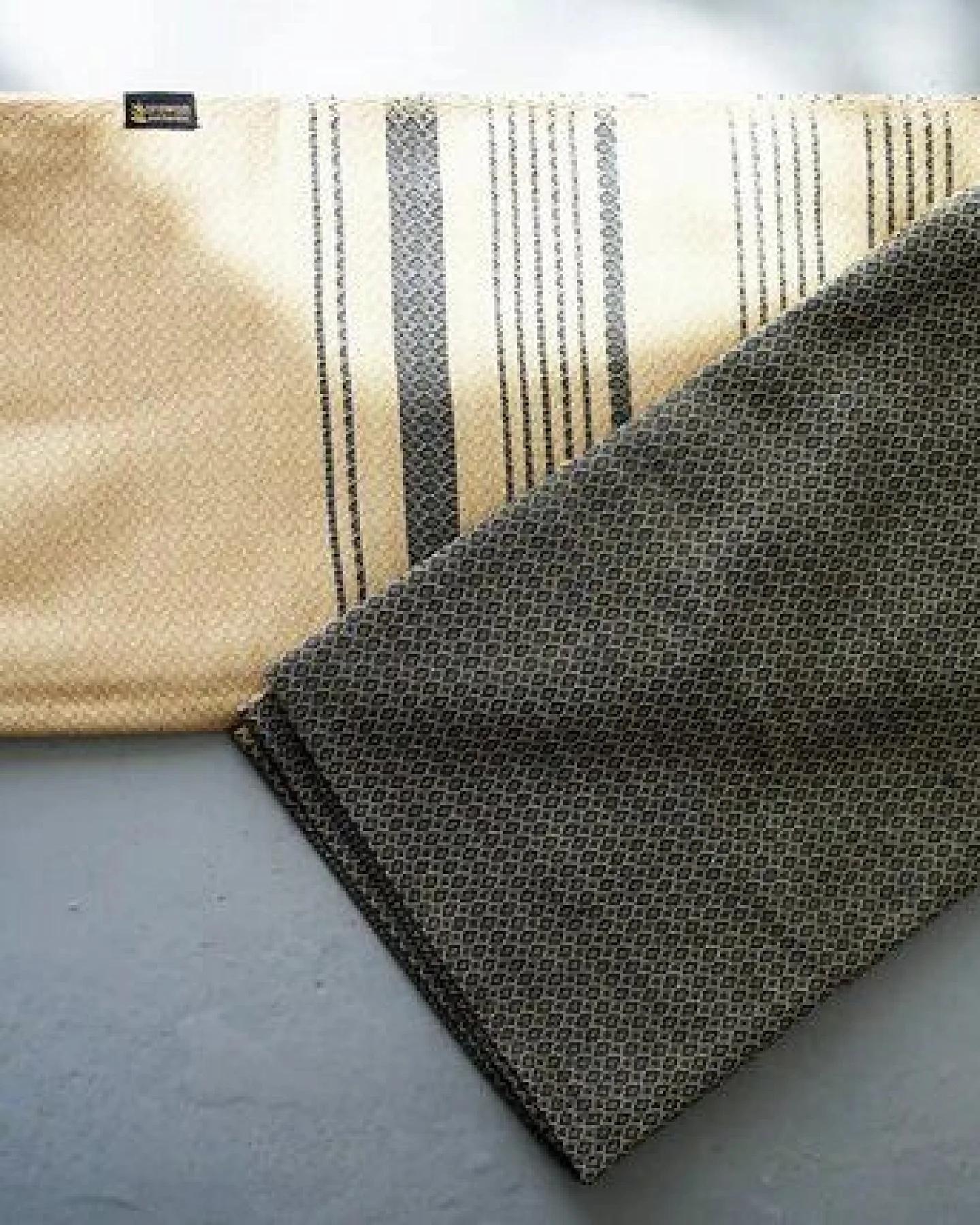 Karawan authentic Hamamtuch Fouta "sand" aus Biobaumwolle, 100 × 200 cm – Ansicht 4