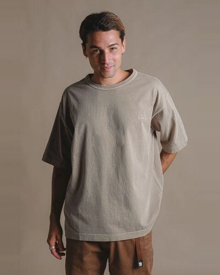 Trendsplant Essential Pigment Heavyweight Oversized T-Shirt Brindle