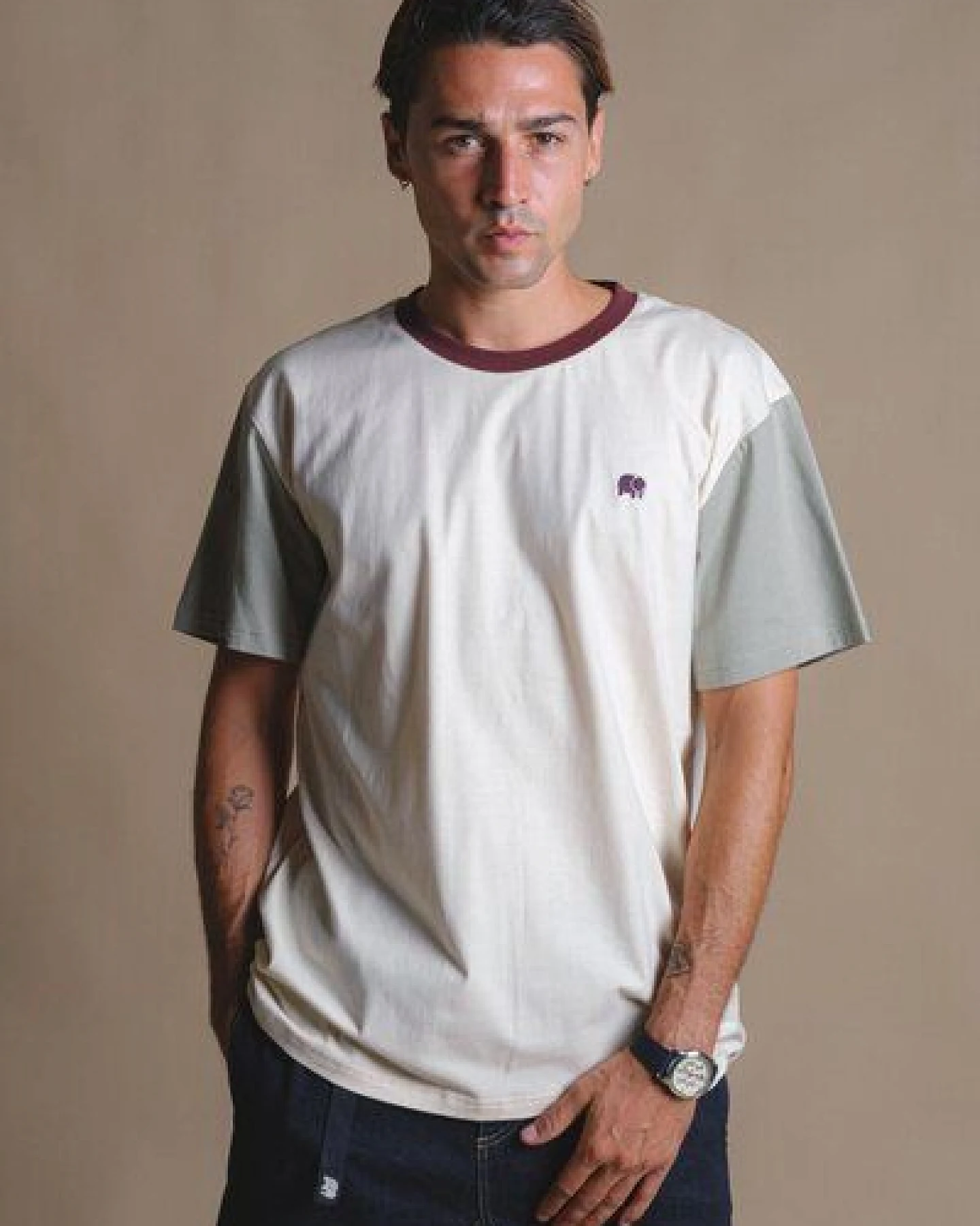 Trendsplant Color Block T-Shirt Pale Glow/Iron Veil – Ansicht 2