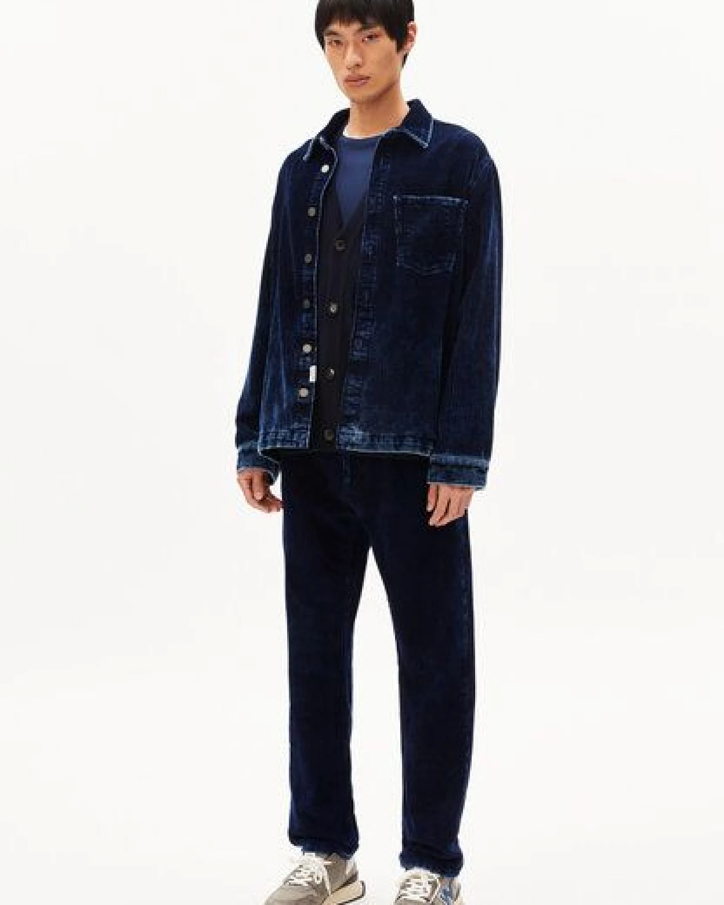 ARMEDANGELS YUNAAI INDIGO CORD Herren Overshirt aus Bio-Baumwolle – Ansicht 4