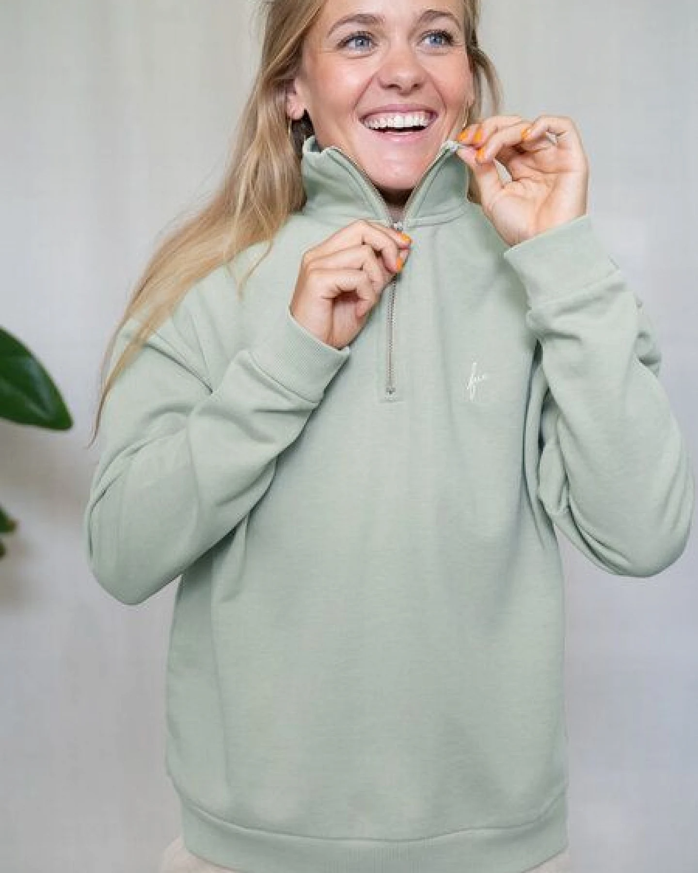 FUXBAU Frauen fux Half Zip Sweater – Ansicht 2