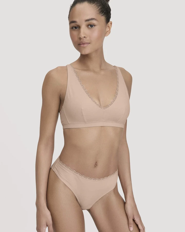 hessnatur Damen Brazil-Slip COTTON FEEL LACE aus Bio-Baumwolle - rosa - Größe 34