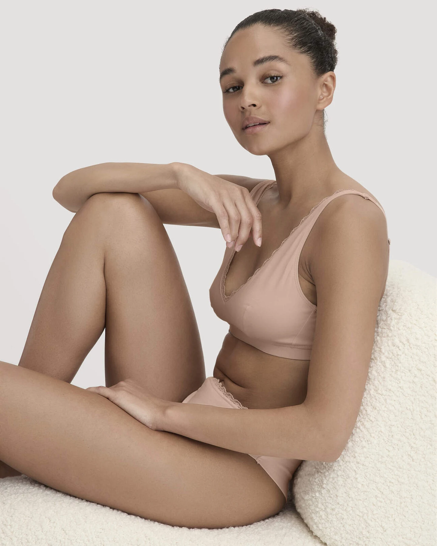 hessnatur Damen Brazil-Slip COTTON FEEL LACE aus Bio-Baumwolle - rosa - Größe 44 – Ansicht 4