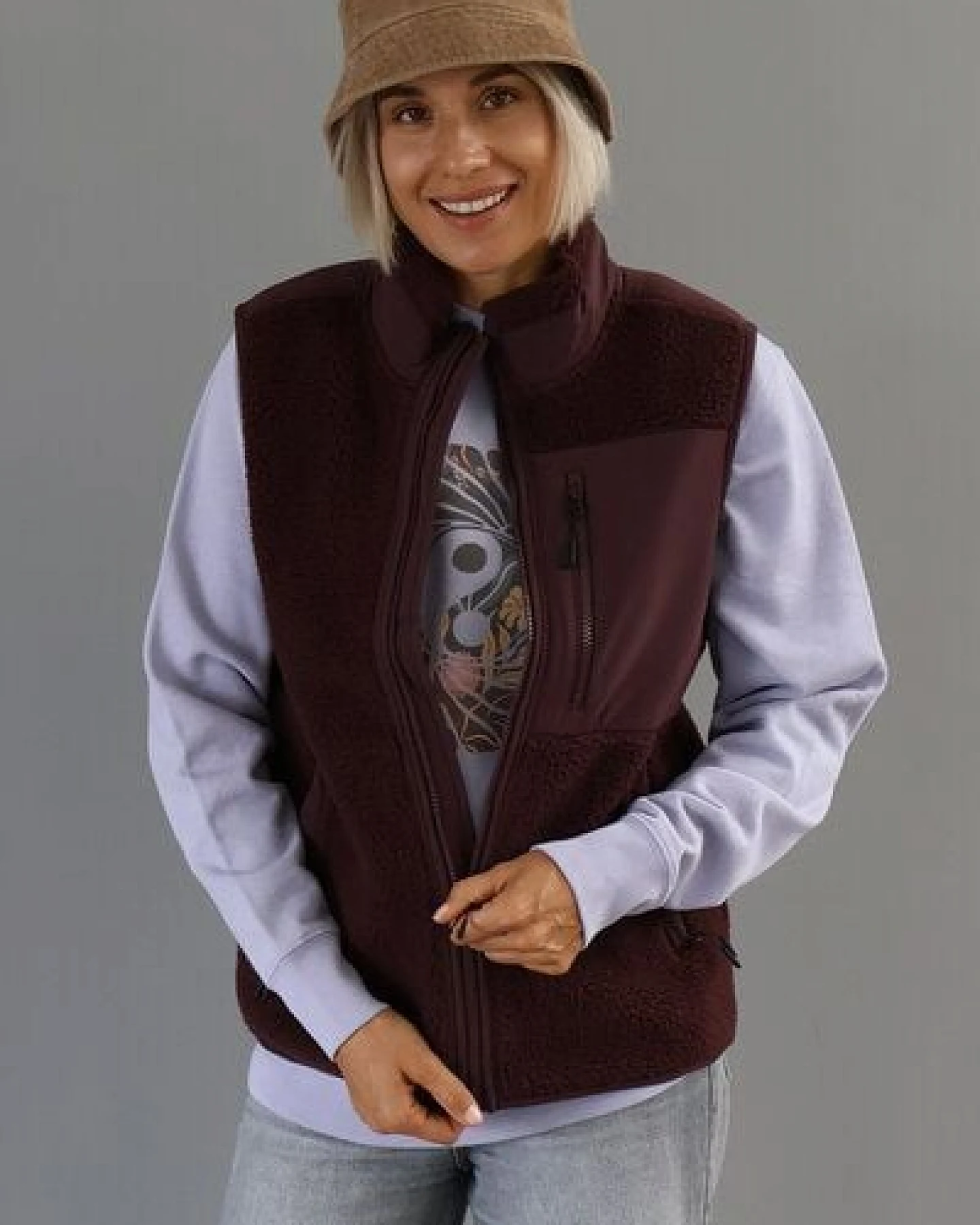 Kultgut New Recycling Generation - Kuschelige Sherpa Fleeceweste / With Love – Ansicht 2