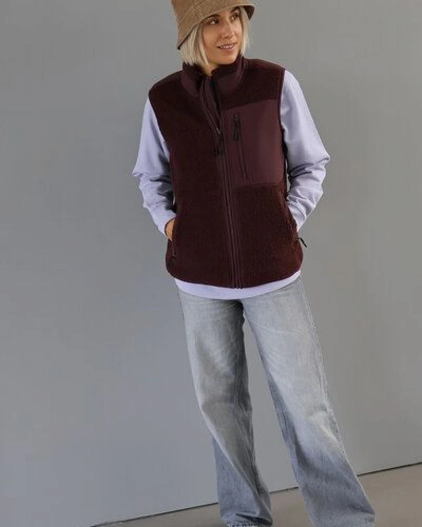 Kultgut New Recycling Generation - Kuschelige Sherpa Fleeceweste / With Love – Ansicht 3