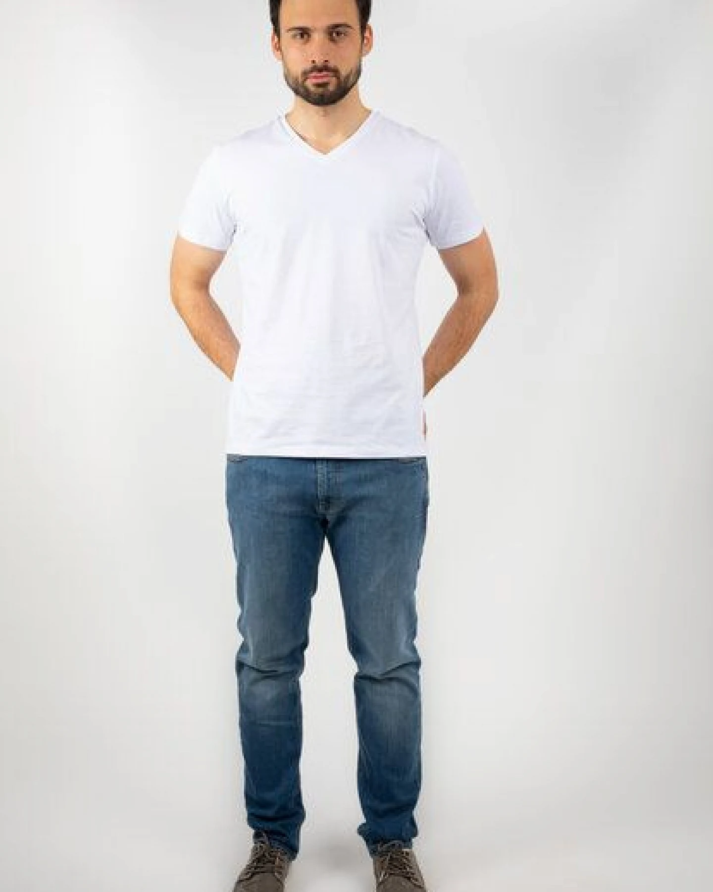 TORLAND Herren T-Shirt mit V- Ausschnitt PRESENTER – Ansicht 2