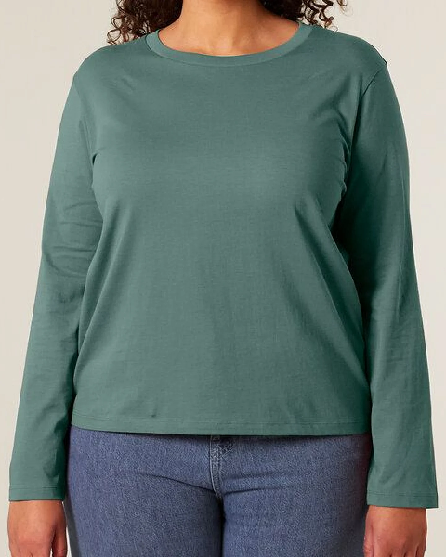 FAIRTICKEN BASICS Damen Basic Longsleeve Shirt aus 100% Bio-Baumwolle – Ansicht 2