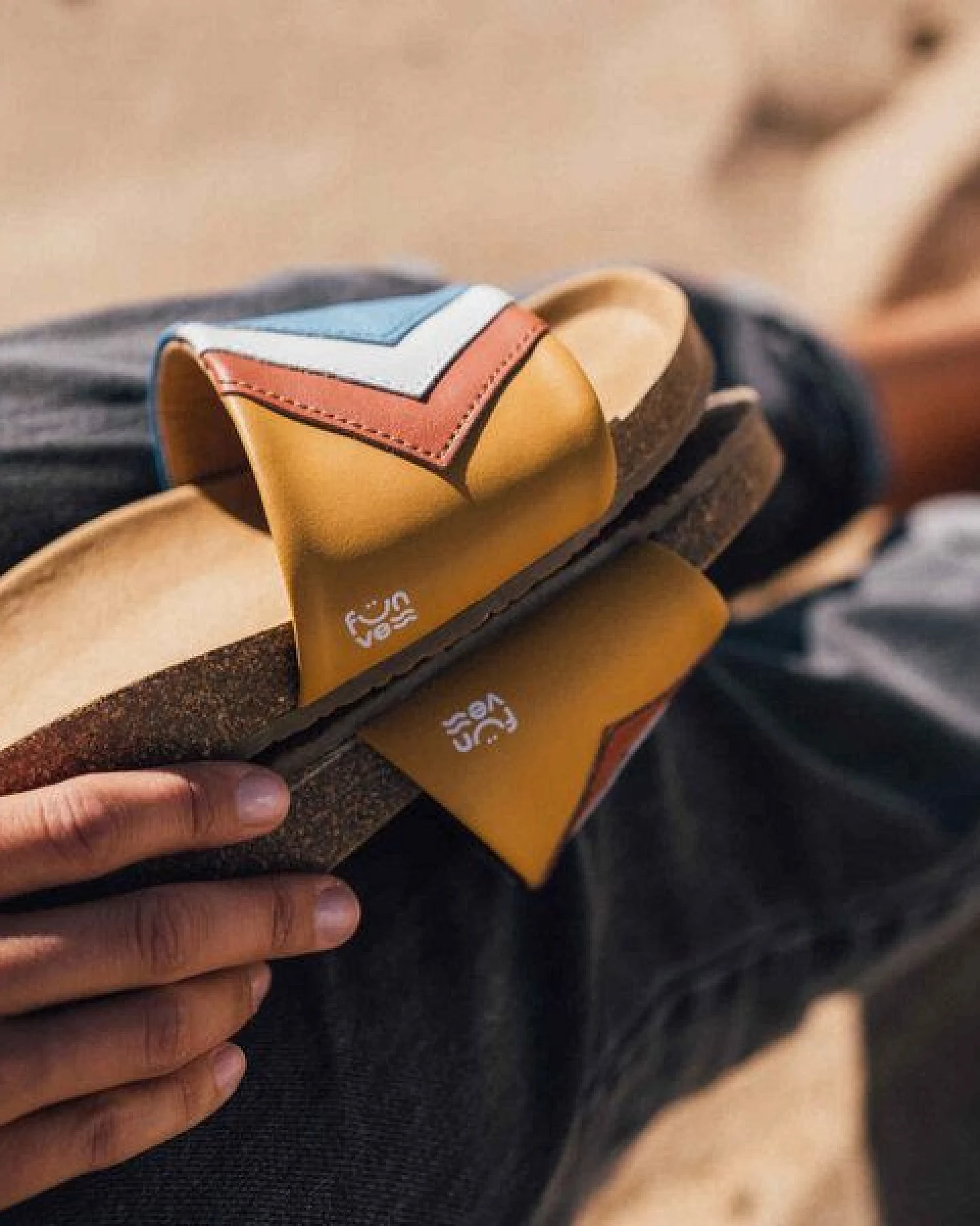 Fünve Vegane Slides mit Fußbett – Ansicht 4