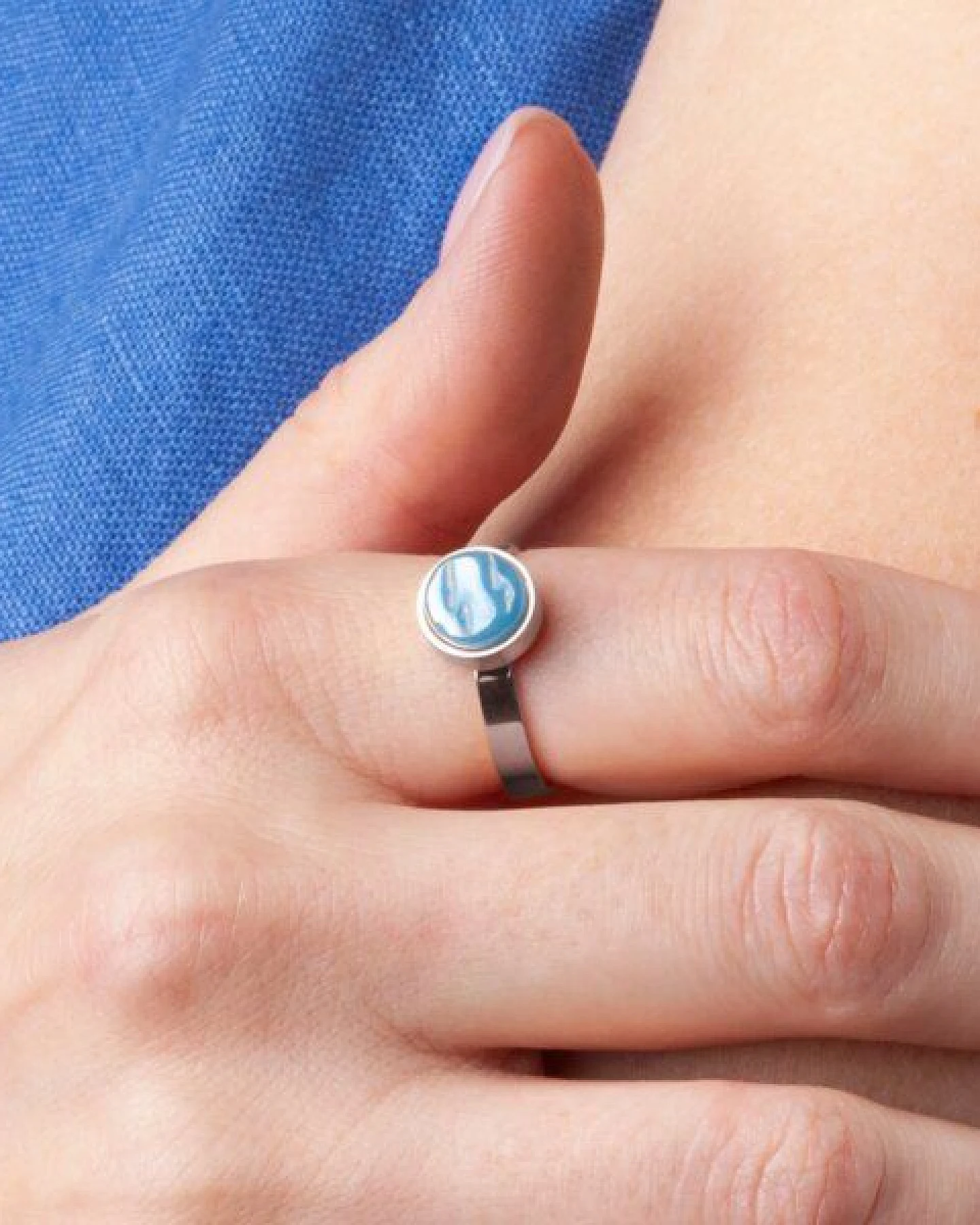 ALEXASCHA Größenverstellbarer Ring mit Stein – Ansicht 3