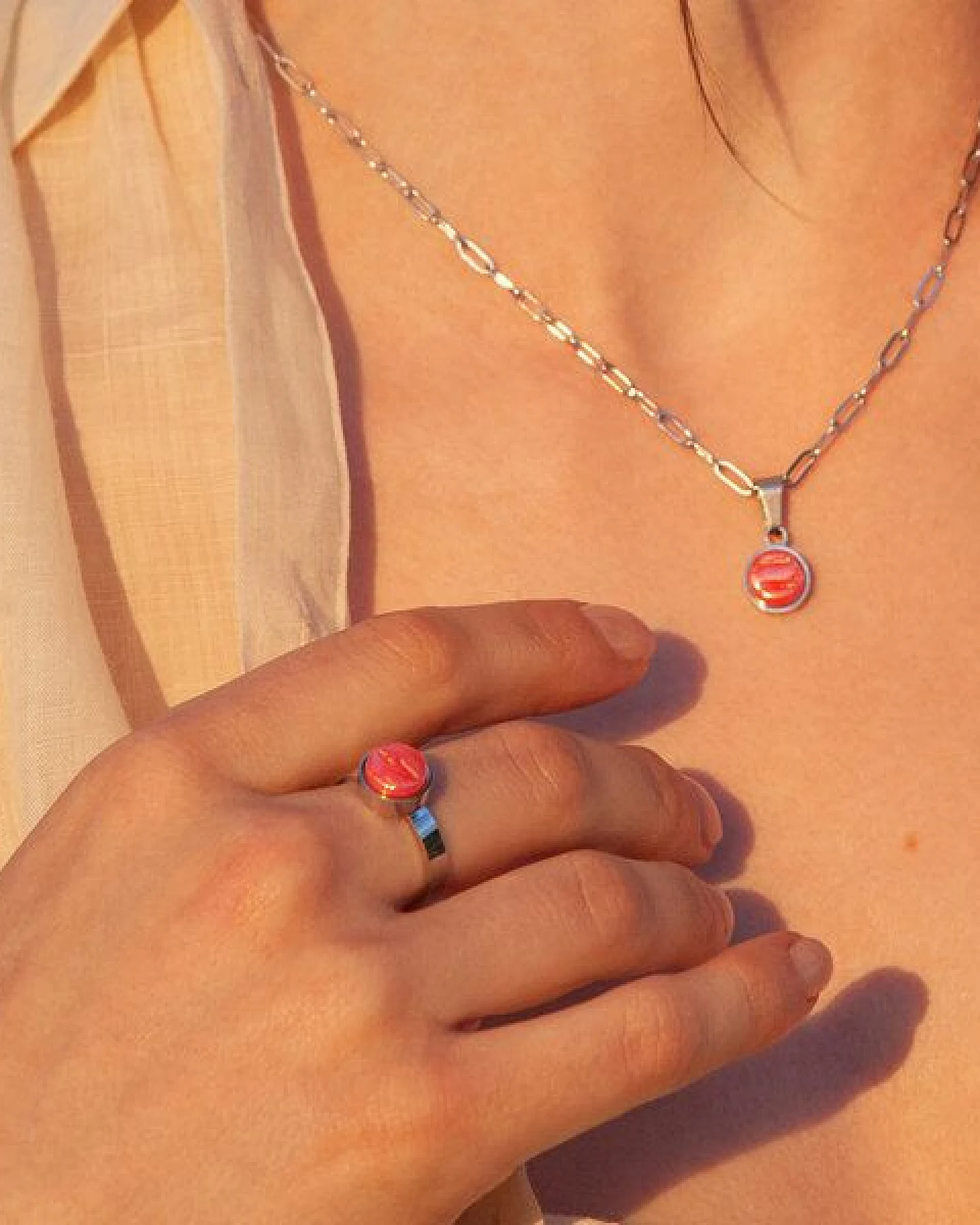 ALEXASCHA Größenverstellbarer Ring mit Stein – Ansicht 2