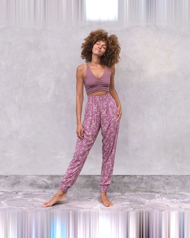 Jaya Organics Yogahose Ananda - Carmine Flowers L