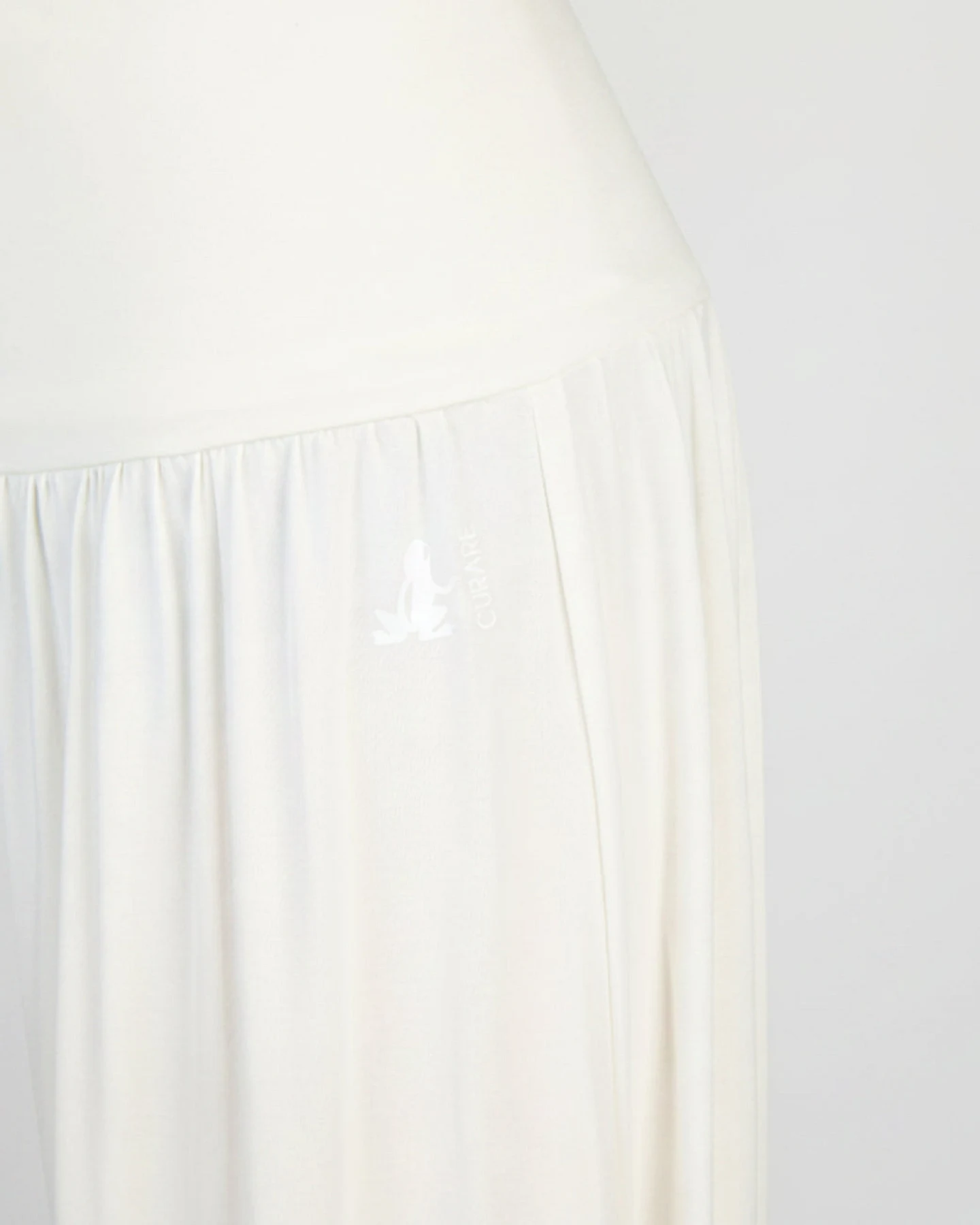 Curare Wide Pants - Soft White L – Ansicht 4