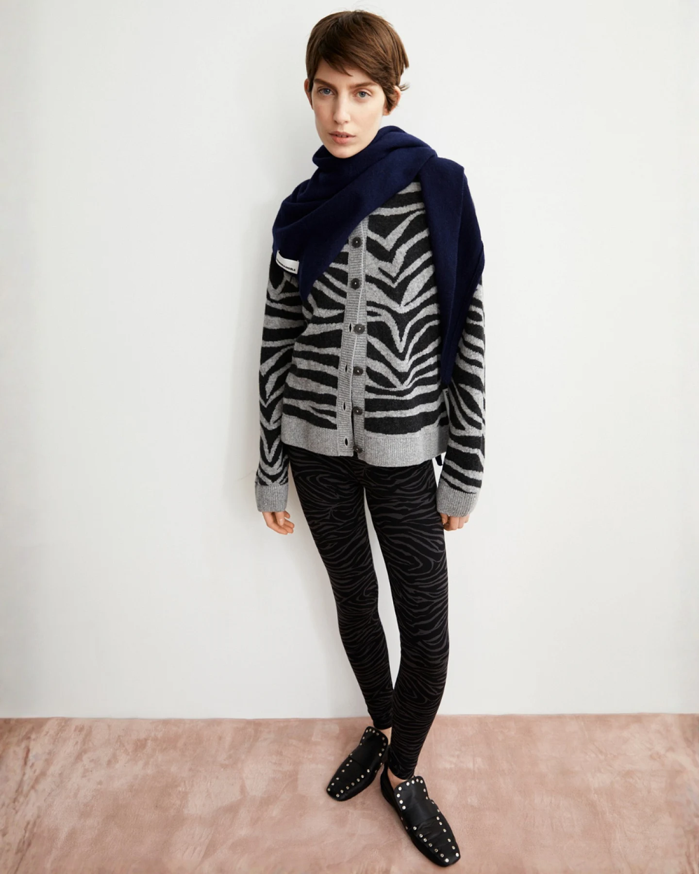 Armedangels FARIBAA ZEBRARAA - Black L – Ansicht 5
