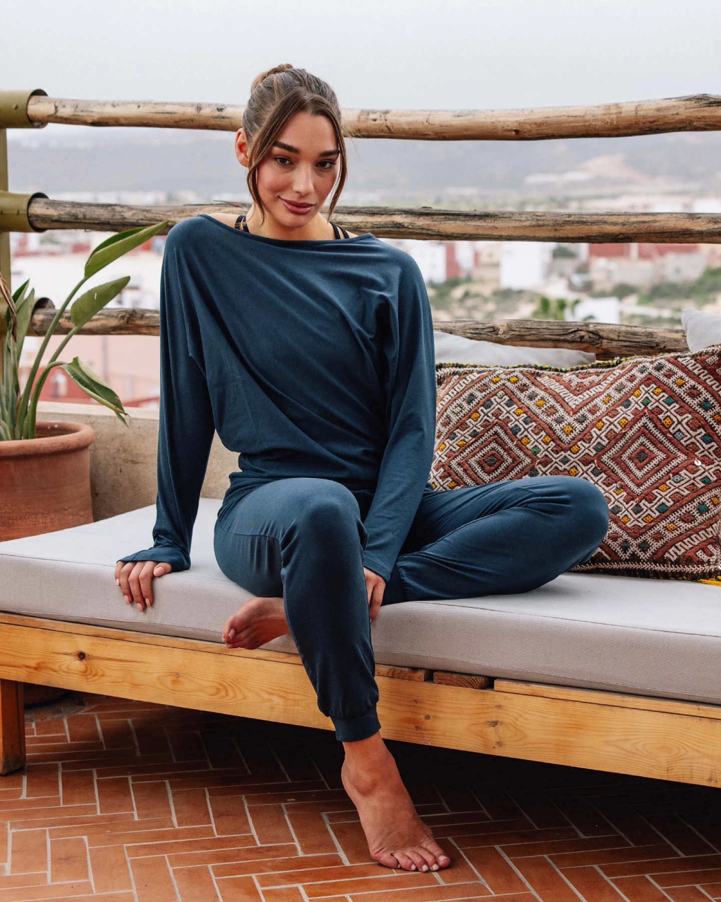 Urban Goddess Budhi Longsleeve - Orion M – Ansicht 3