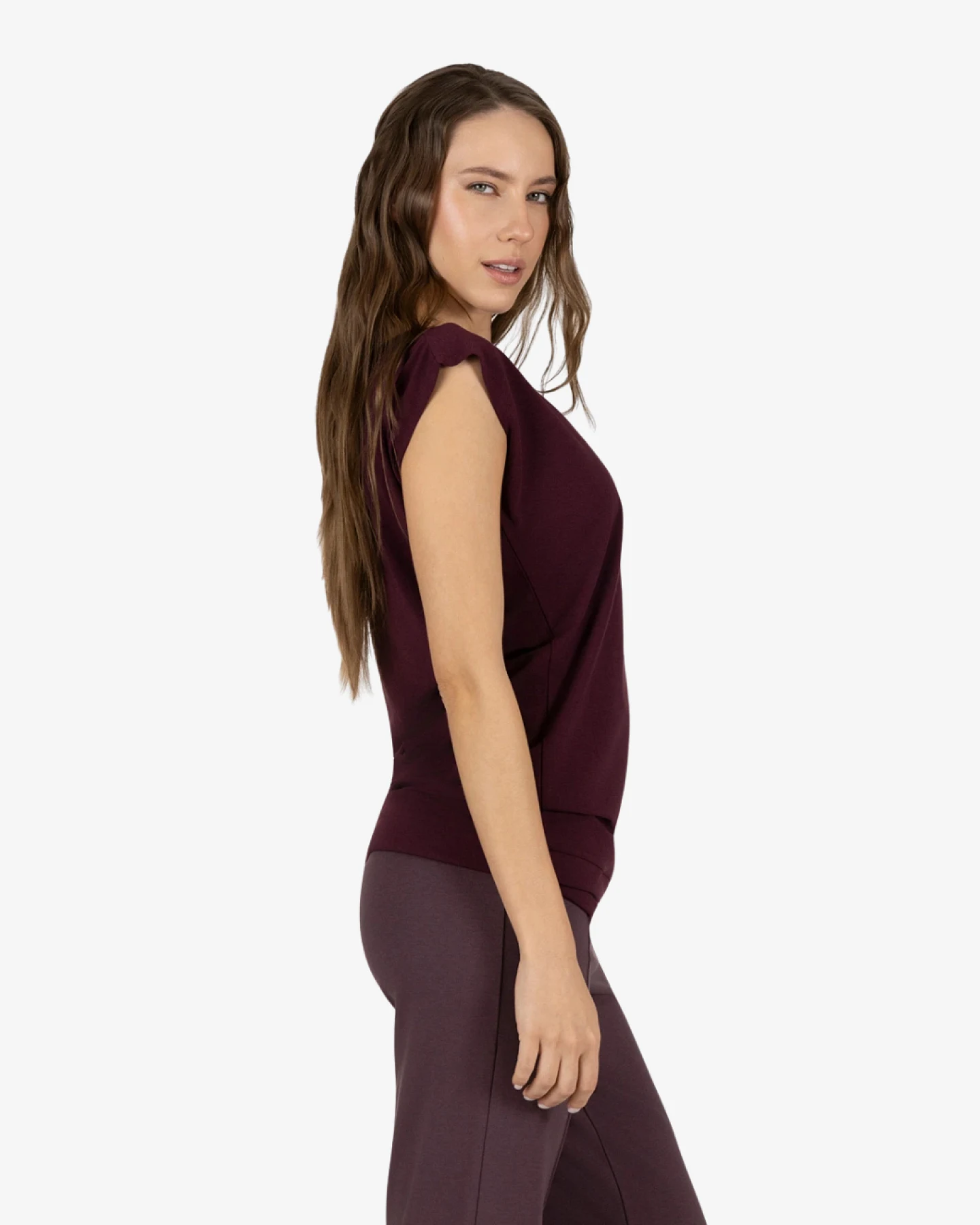 Urban Goddess Asana Tee - Fig M/L – Ansicht 4