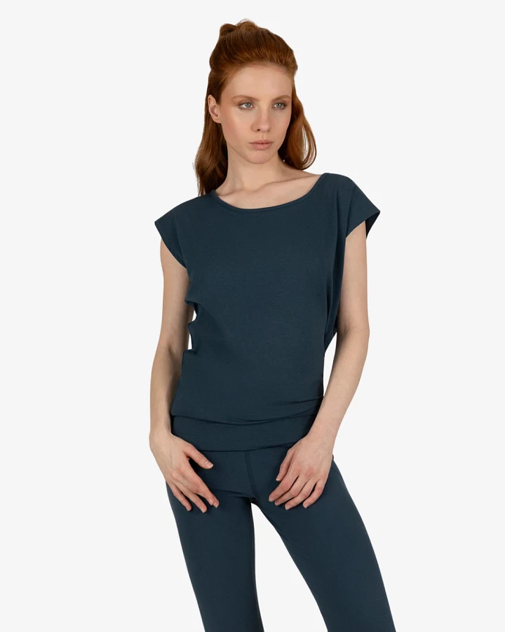 Urban Goddess Asana Tee - Orion XS/S
