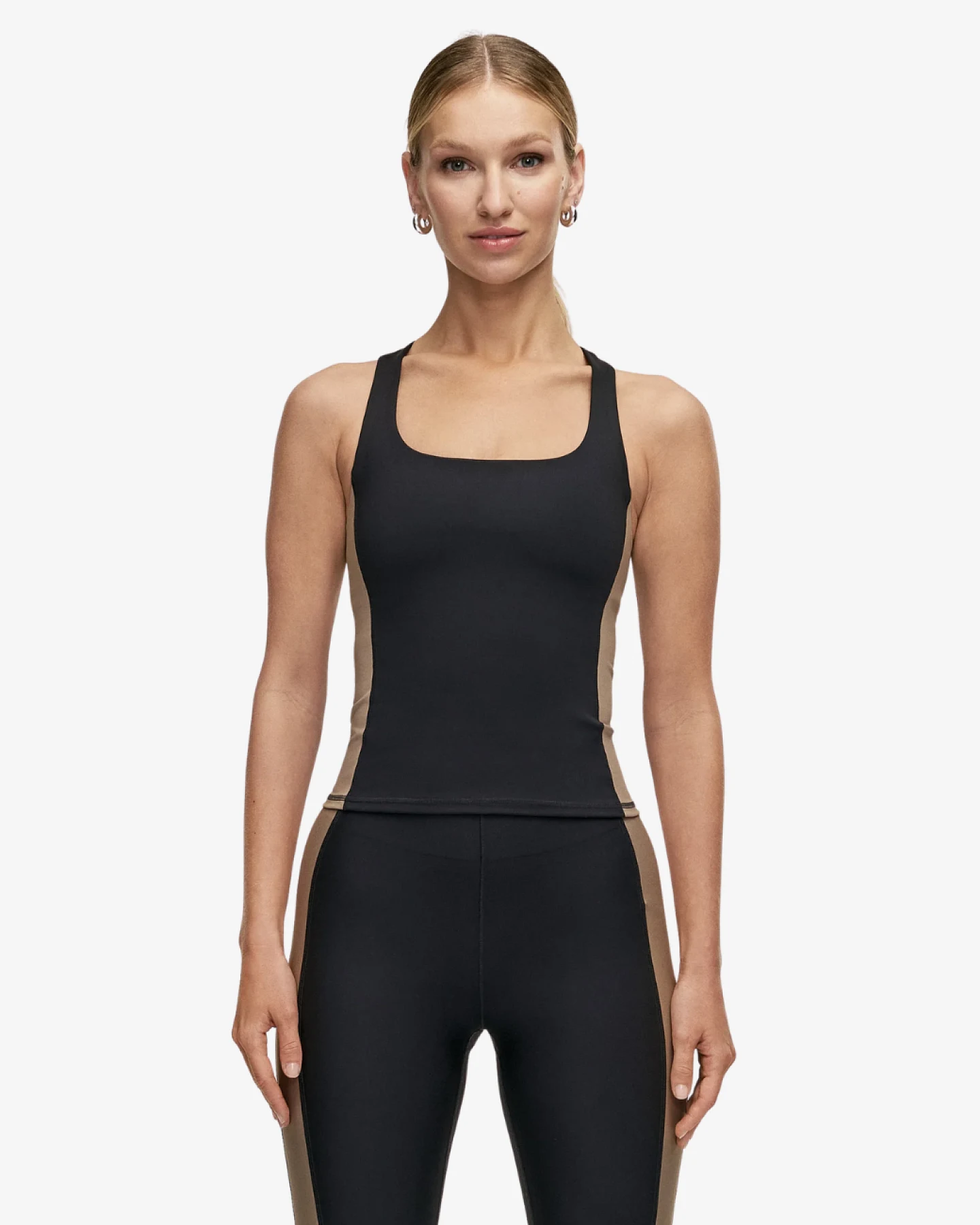 Casall Shaped Block Built-in Bra Tank - Black L – Ansicht 2