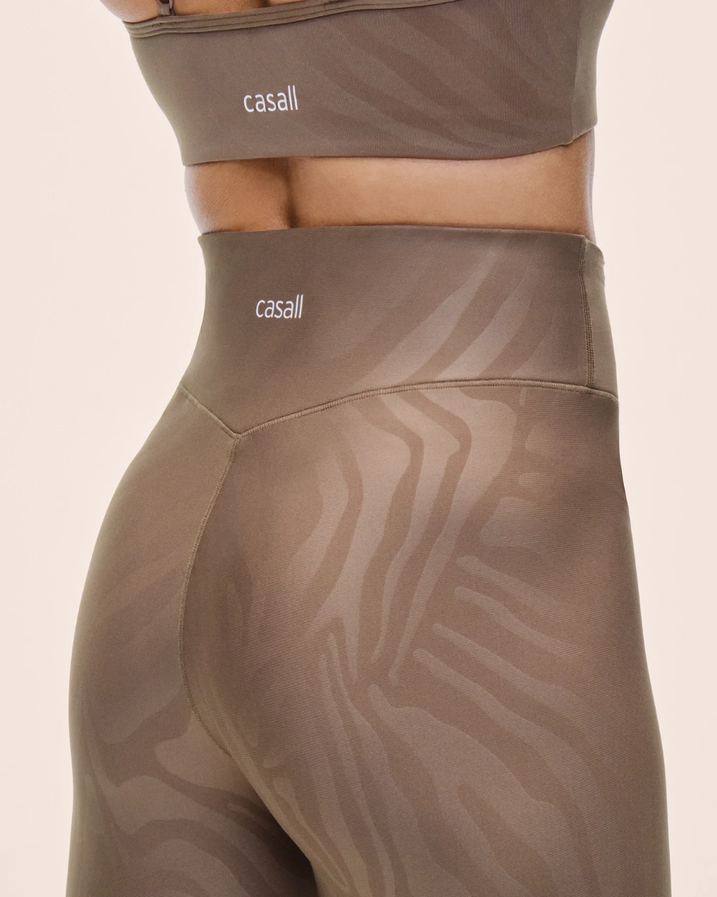 Casall Heat Printed High Waist Tights Zebra Khaki L – Ansicht 3