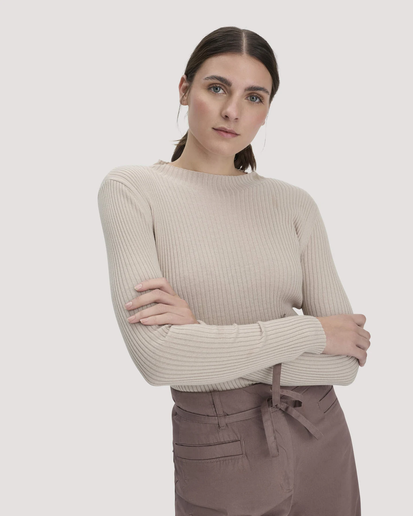 hessnatur Damen Strick Pullover Fitted aus TENCEL™ Lyocell mit Bio-Baumwolle - beige - Größe XL – Ansicht 4