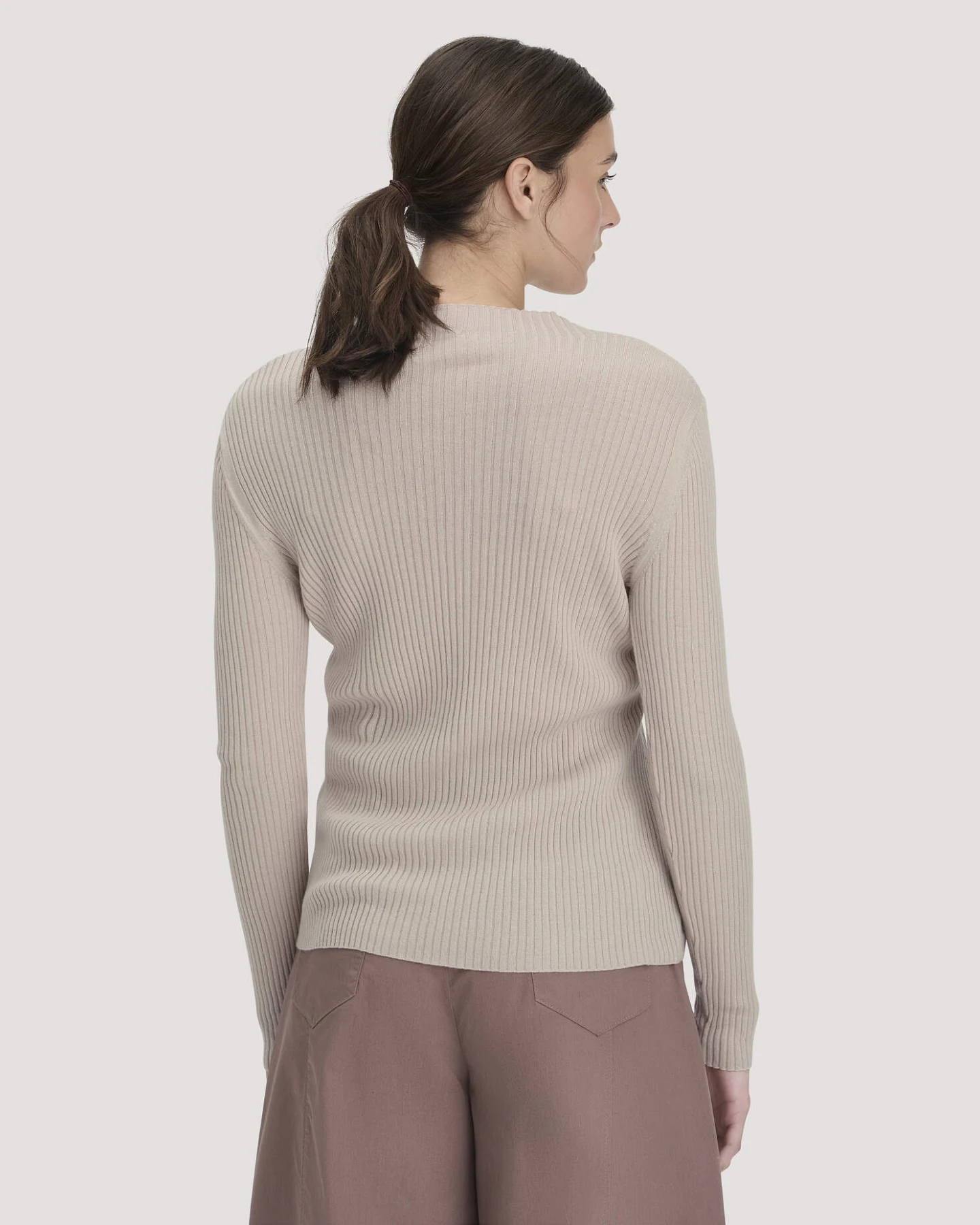 hessnatur Damen Strick Pullover Fitted aus TENCEL™ Lyocell mit Bio-Baumwolle - beige - Größe XS – Ansicht 3