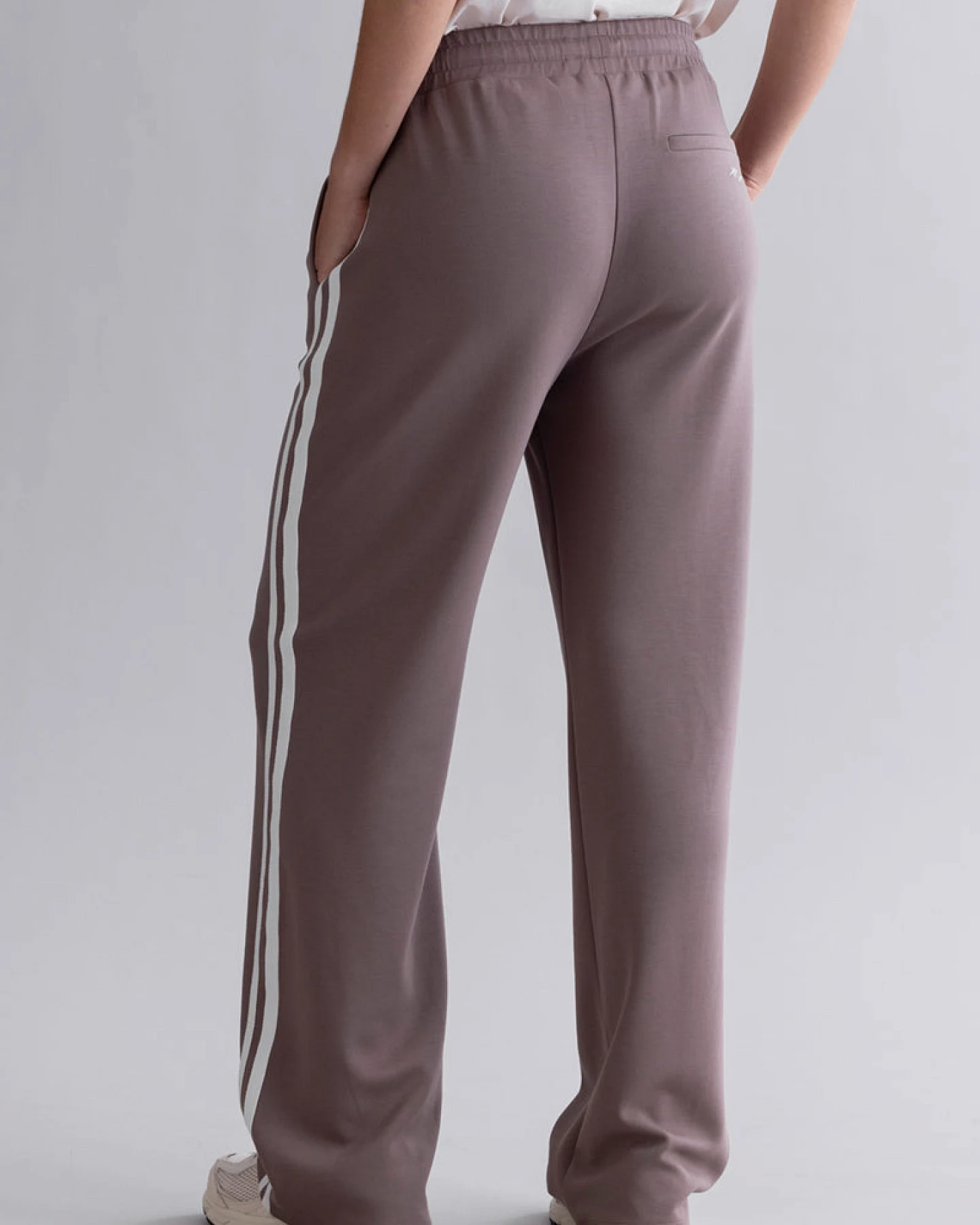 Hey Honey Lounge Trackpants - Taupe L – Ansicht 8