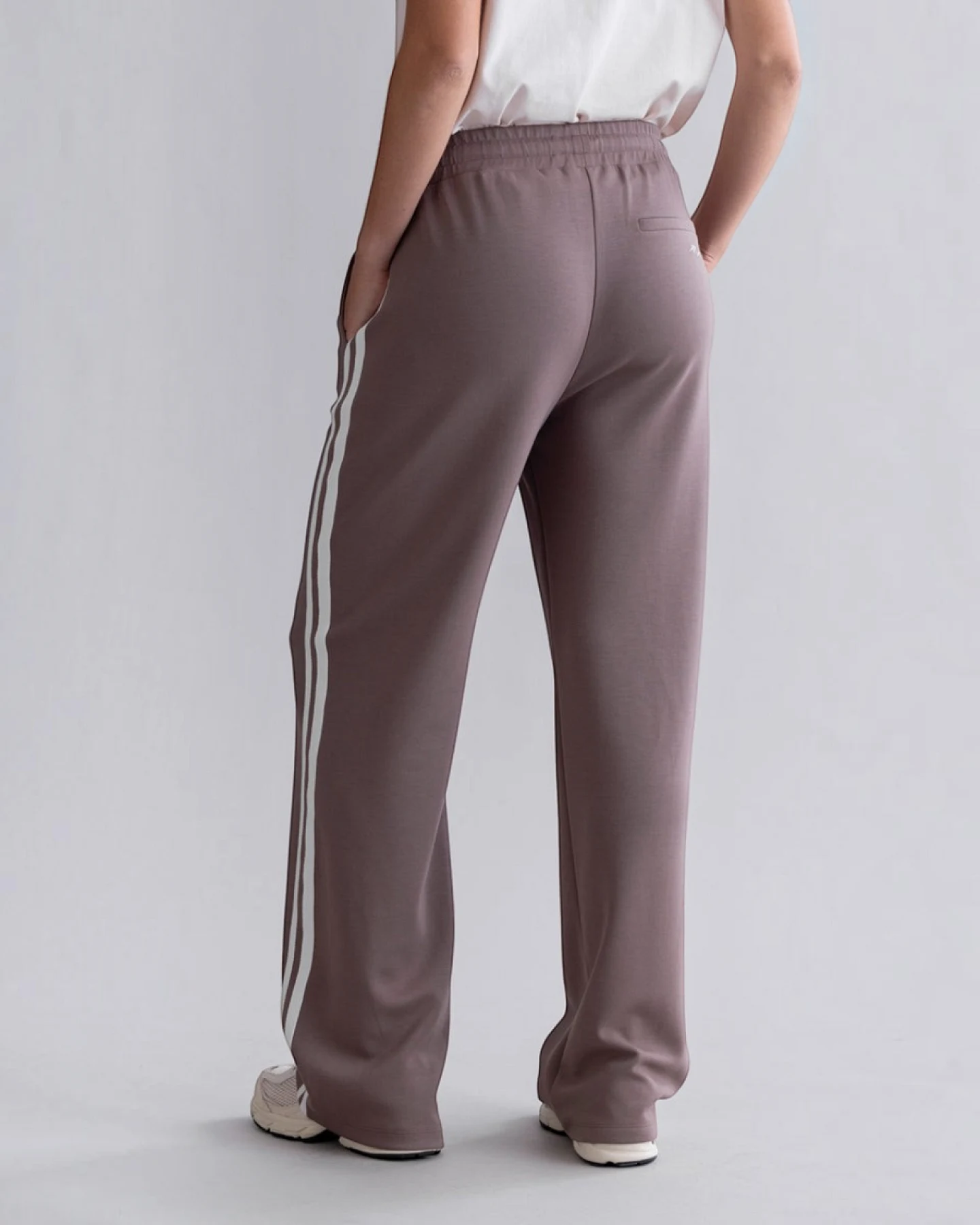Hey Honey Lounge Trackpants - Taupe – Ansicht 7