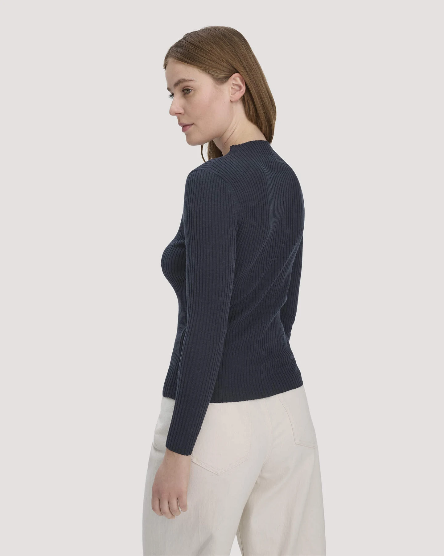 hessnatur Damen Strick Pullover Fitted aus TENCEL™ Lyocell mit Bio-Baumwolle - blau - Größe L – Ansicht 3