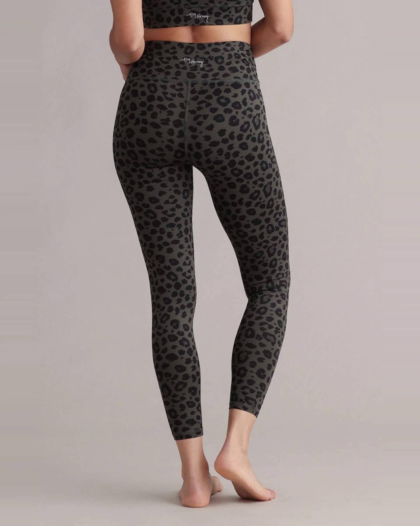 Hey Honey Cropped Leggings Leo Forest – Ansicht 4
