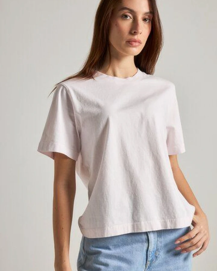 Trendsplant Women’s Essential Sunwashed T-Shirt Calcite