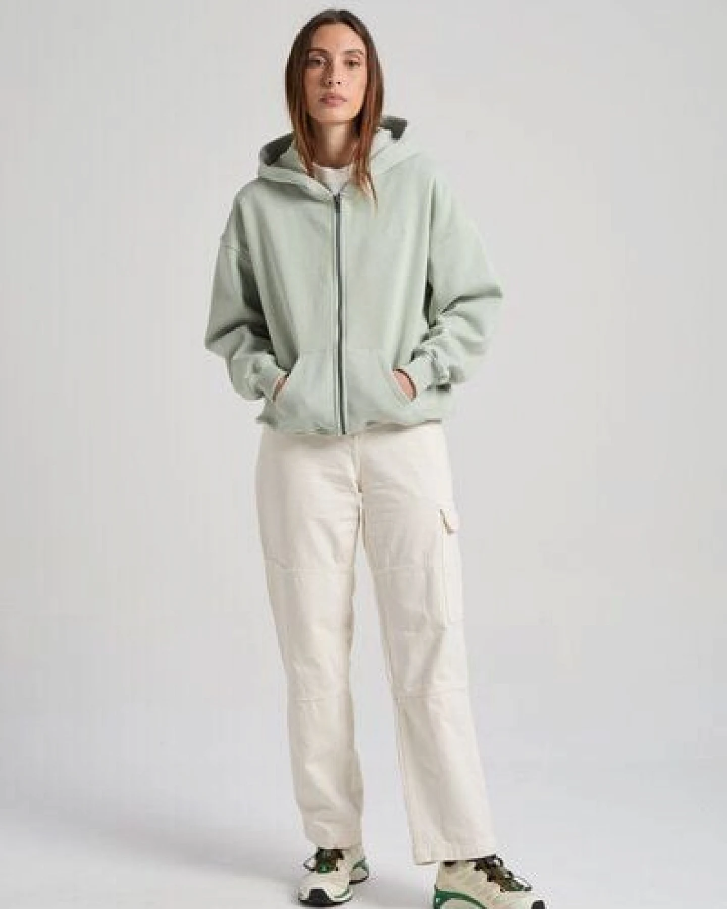 Trendsplant Women’s Essential Zip Hoodie Coastal Fog – Ansicht 3