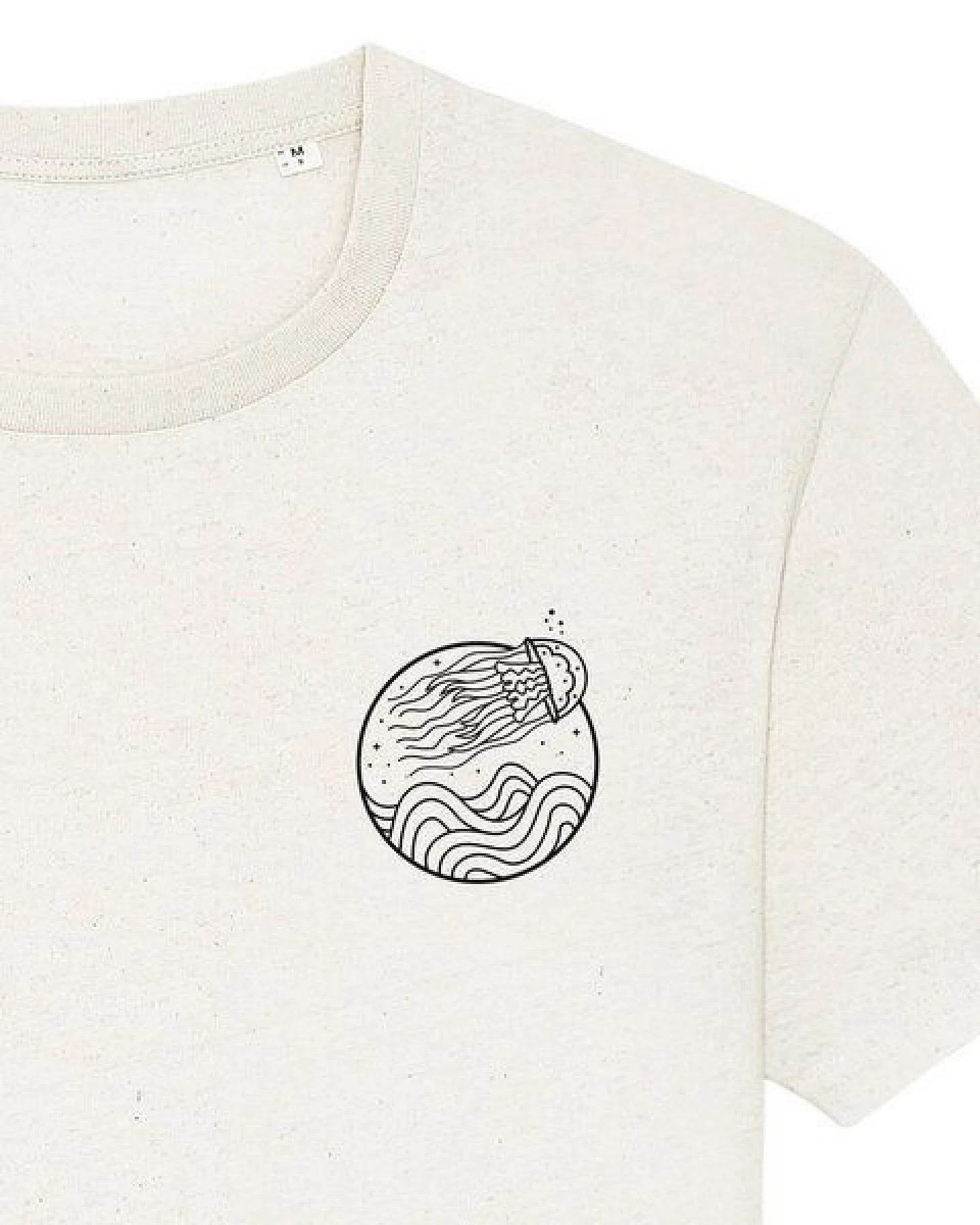 vis wear Qualle zwischen Ozean und Wellen – Natural Recycled Bio-Baumwolle Shirt – Ansicht 2