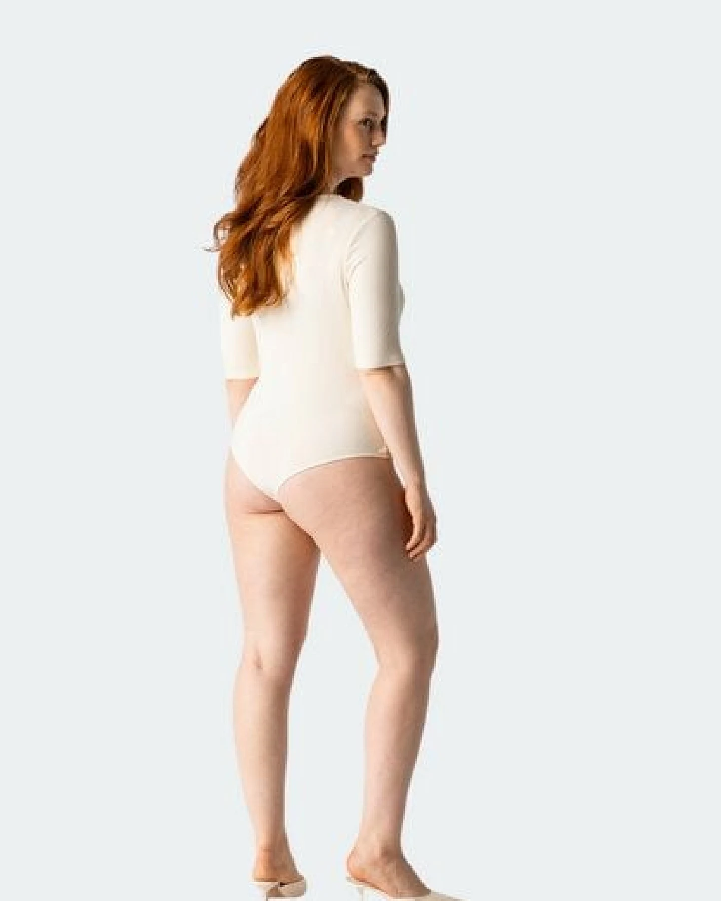 Les Lunes V-Ausschnitt Body Halbarm „Zoey“ – Ansicht 3