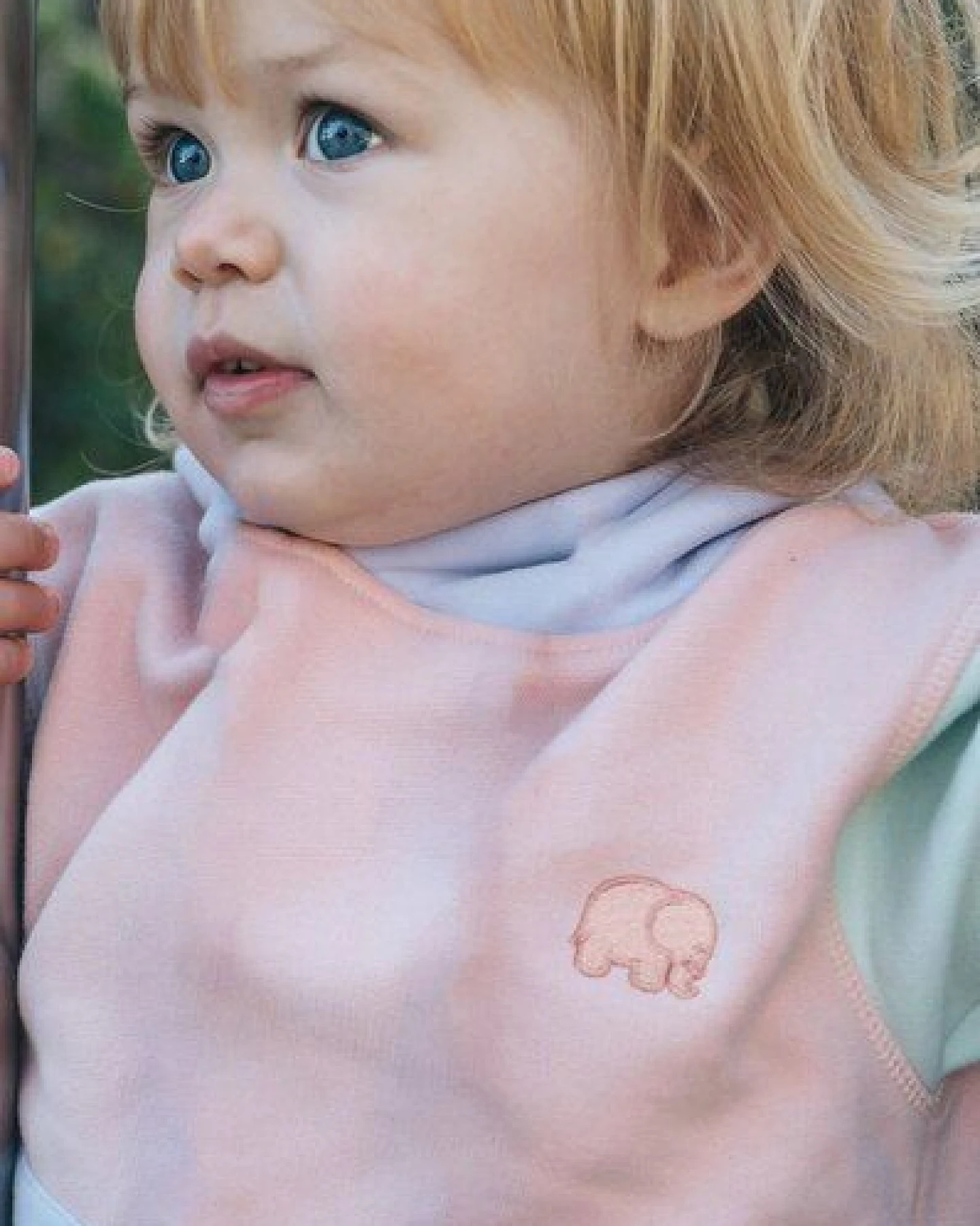 Trendsplant Kid's Color Block Hoodie Pale Pink – Ansicht 4