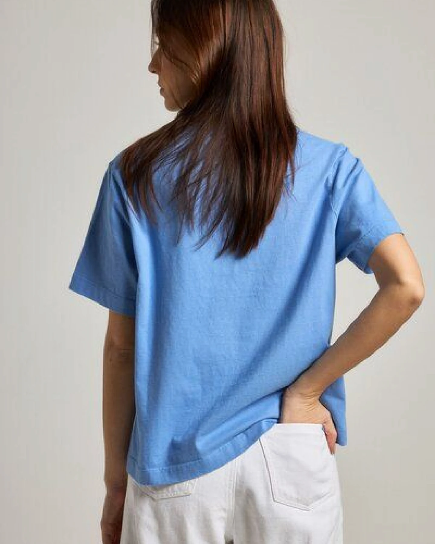 Trendsplant Women’s Essential Sunwashed T-Shirt Ultramarine – Ansicht 4